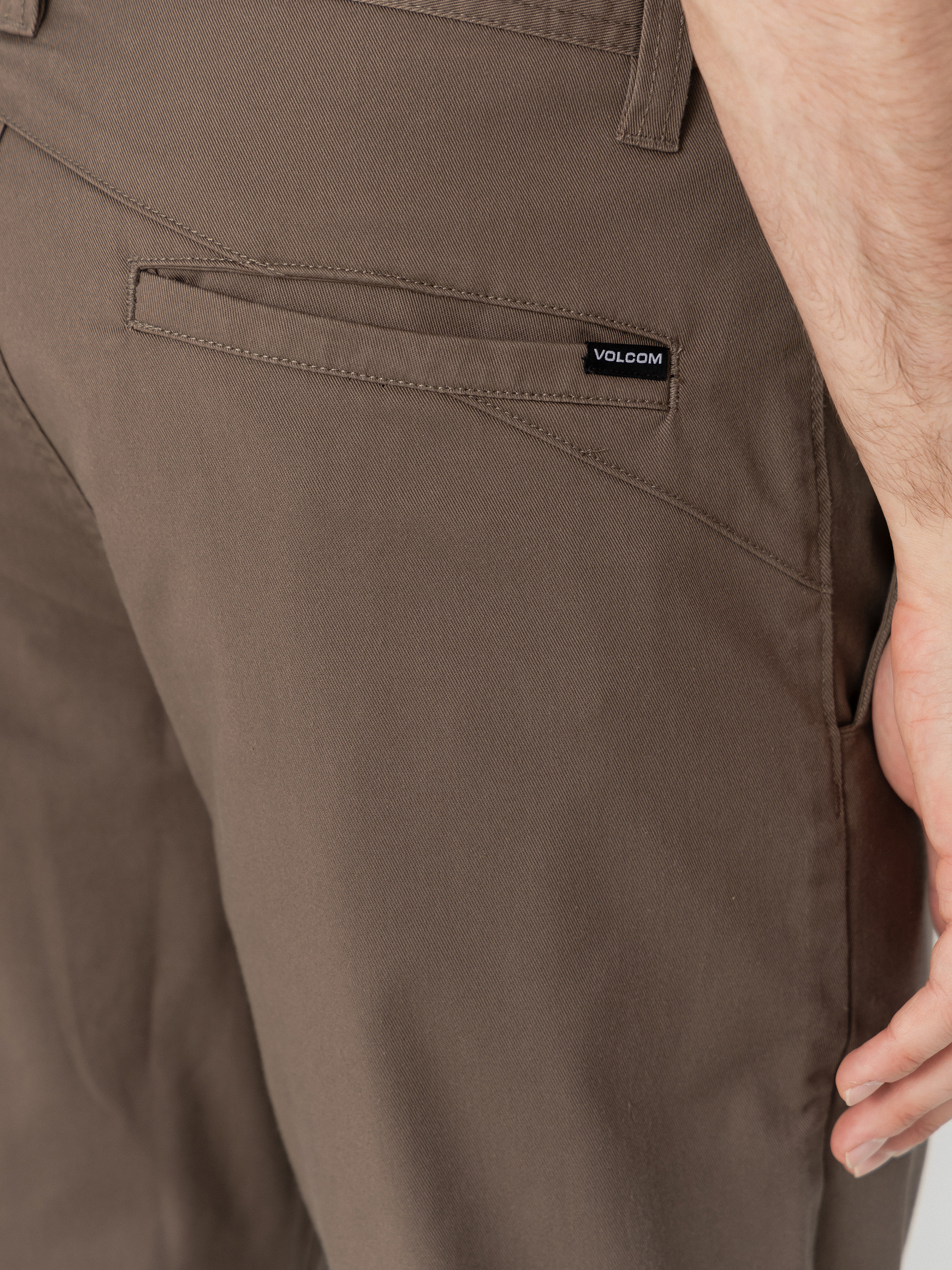 Pantaloni Volcom Frickin Modern Stret (mushroom)