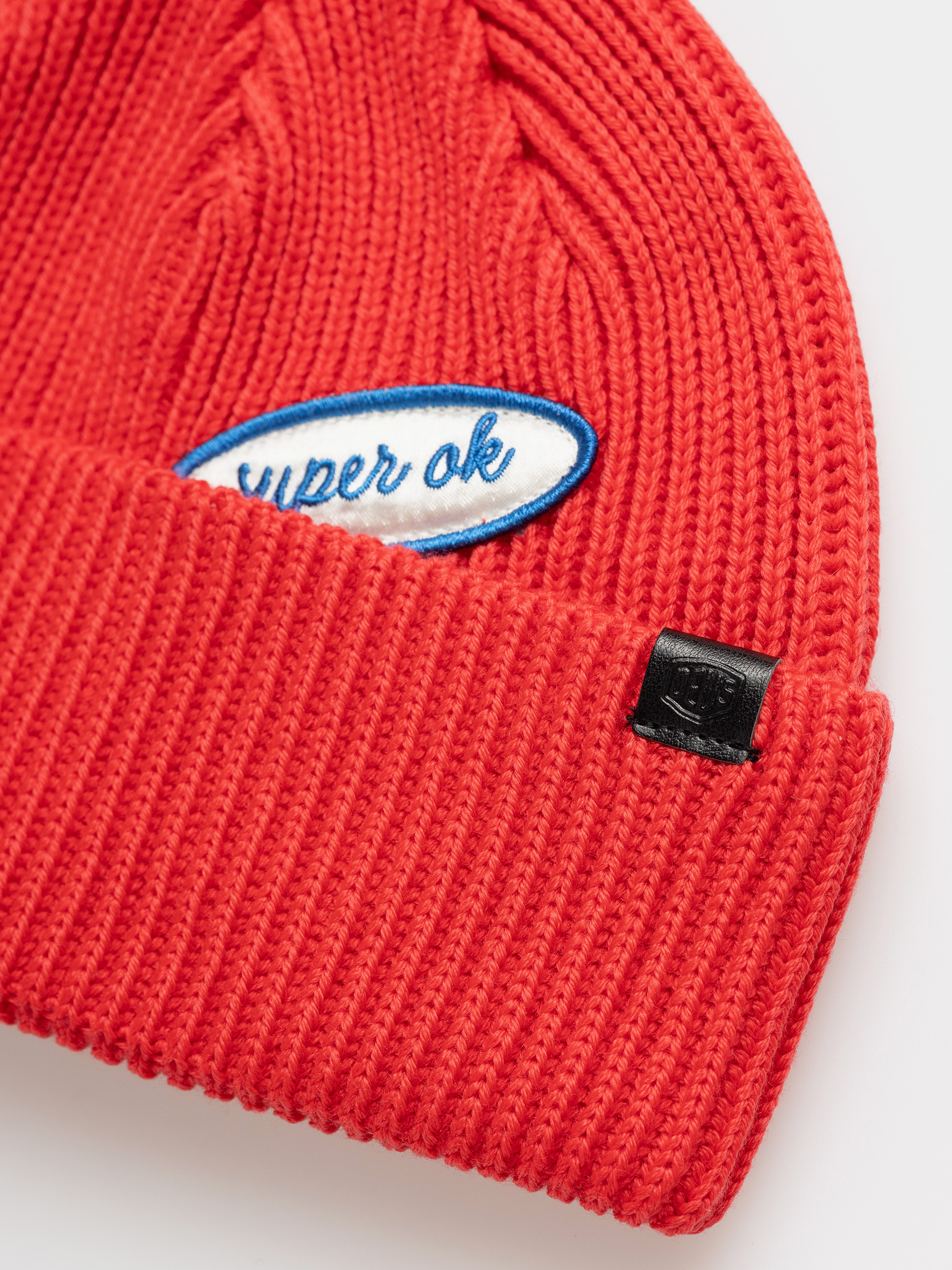 Căciulă Deus Ex Machina Trophy Wmn (red)
