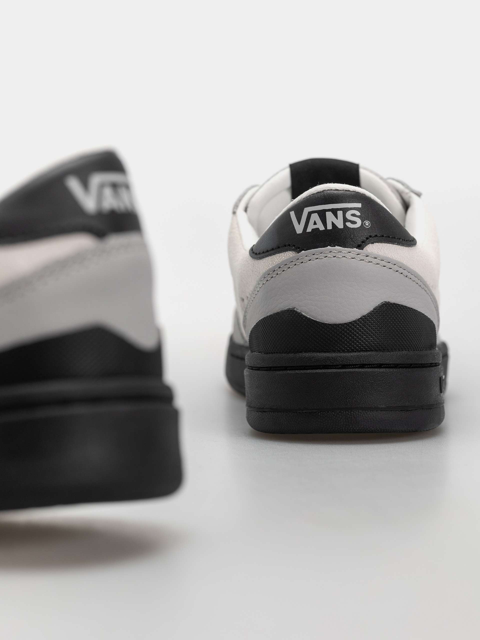 Pantofi Vans Court Low (light grey)