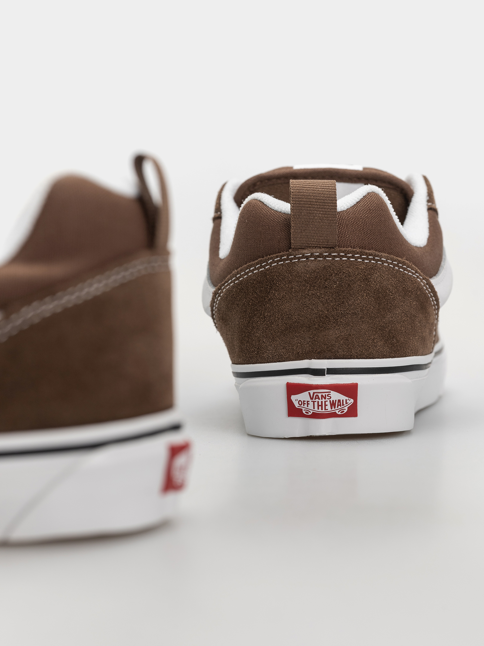 Pantofi Vans Knu Skool (vintage cocoa)