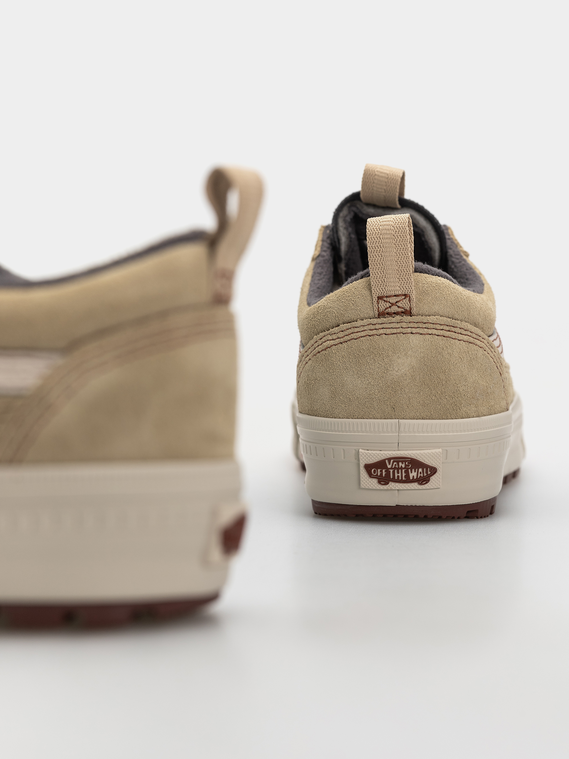 Pantofi Vans Old Skool Waterproof Insulated Mte (incense)