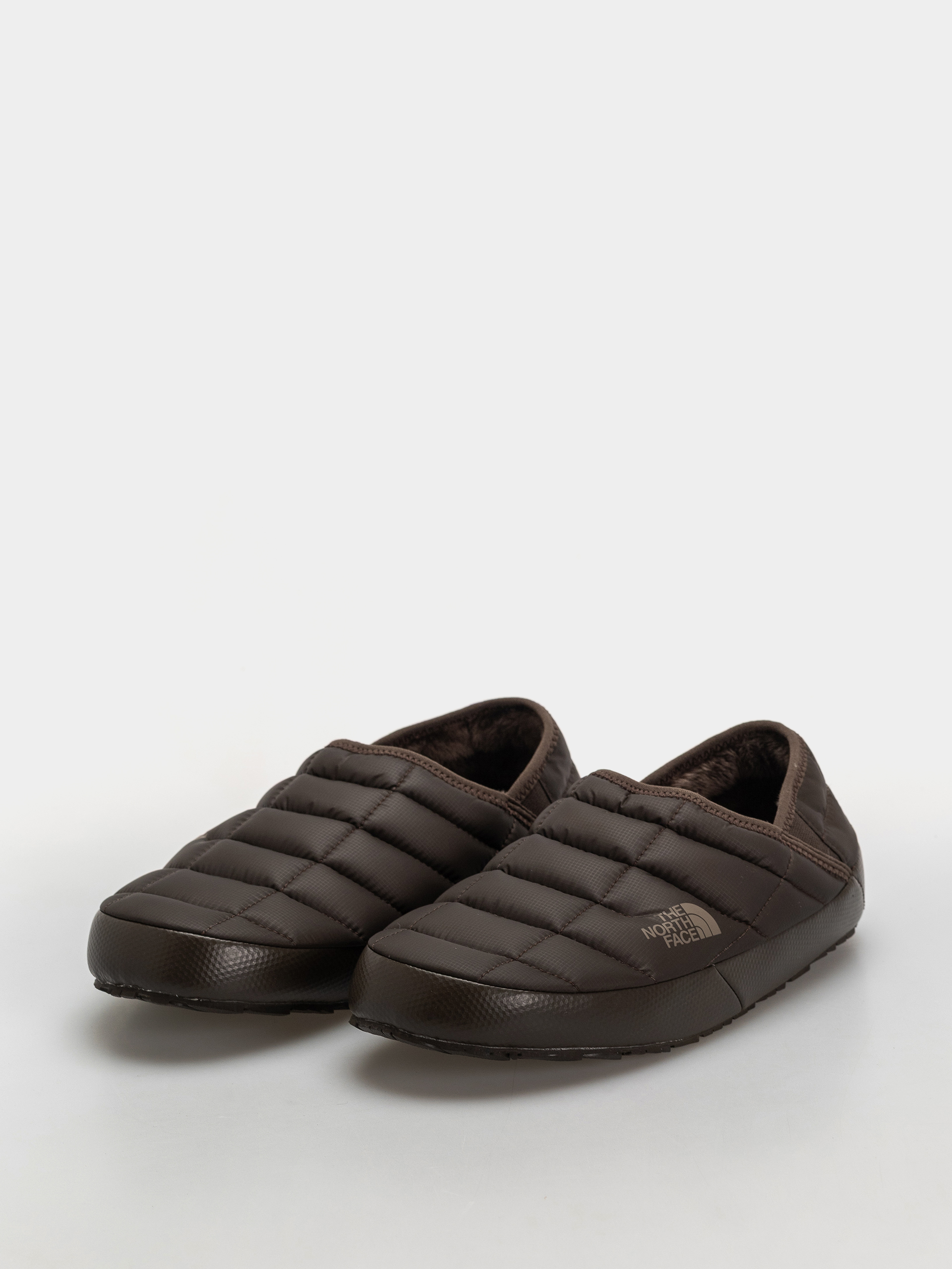 Pantofi The North Face Thermoball Traction Mule V (dark chestnut/tnf black)