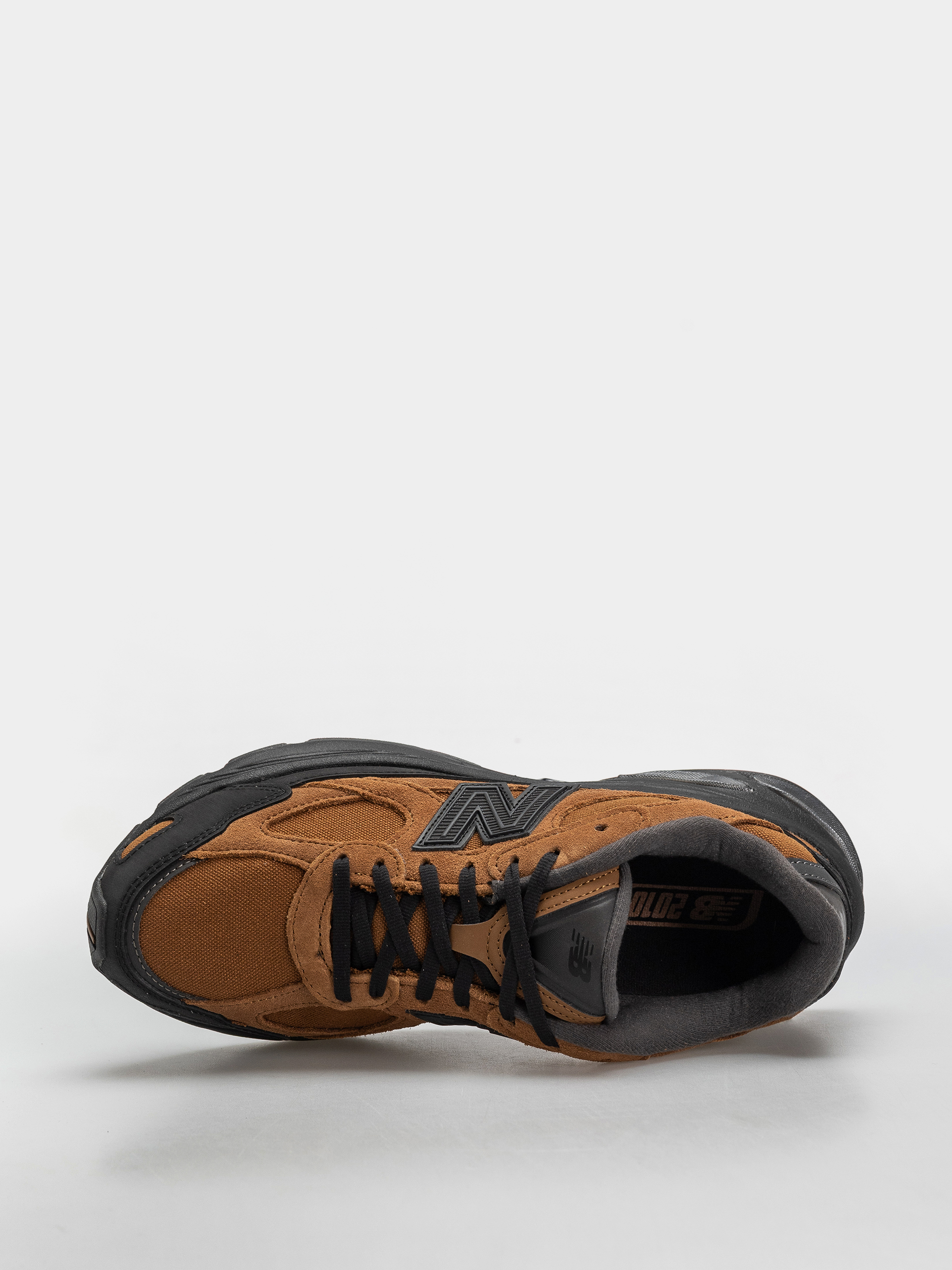 Pantofi New Balance 2010 (breakfast tea/black)