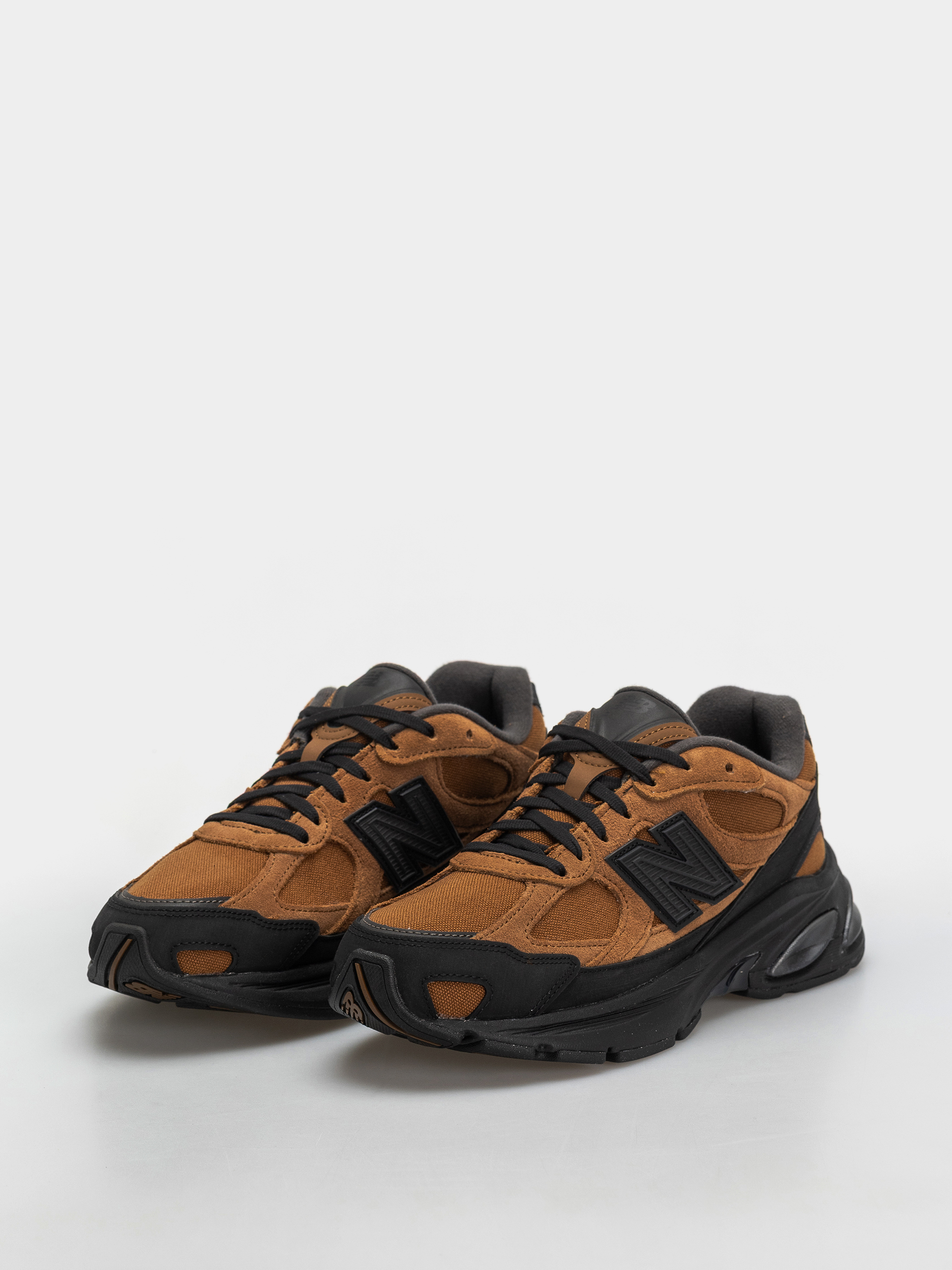 Pantofi New Balance 2010 (breakfast tea/black)