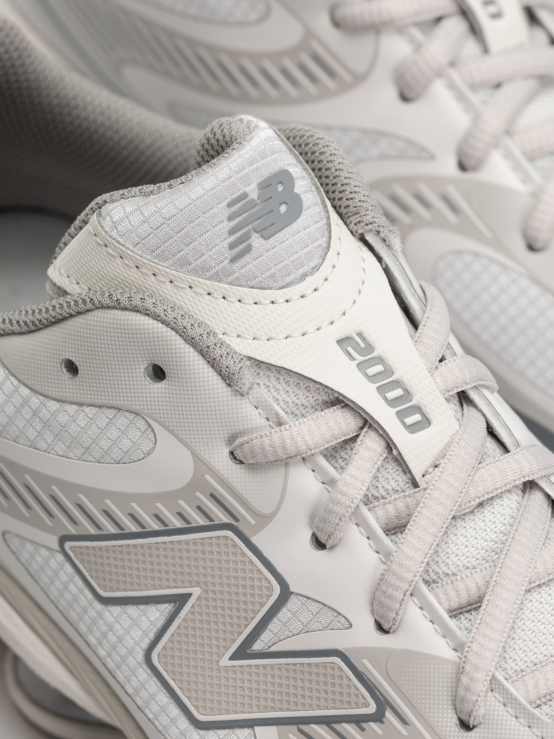 Pantofi New Balance 2000 (reflection/grey matter/slate grey)