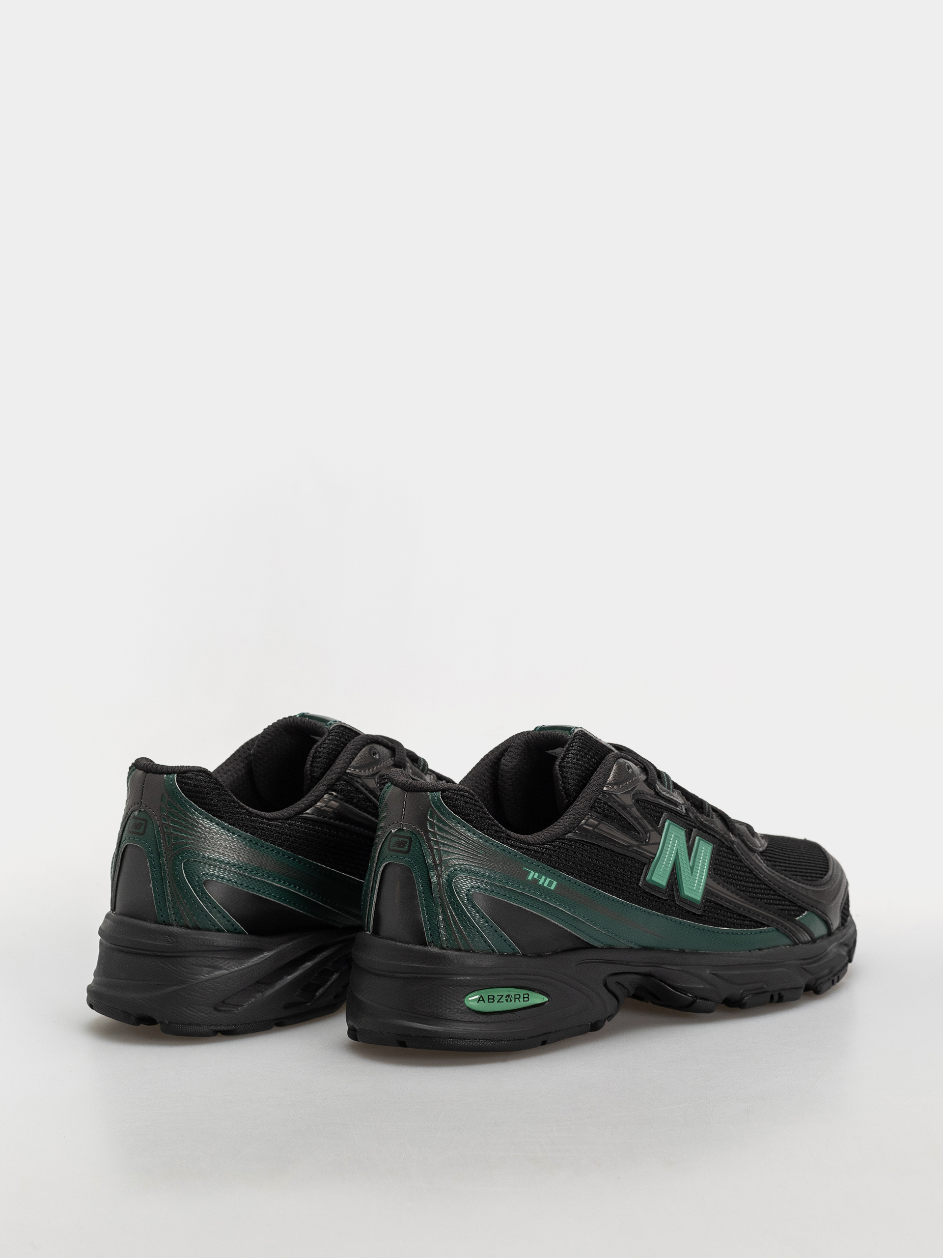 Pantofi New Balance 740 (black/nordic green)
