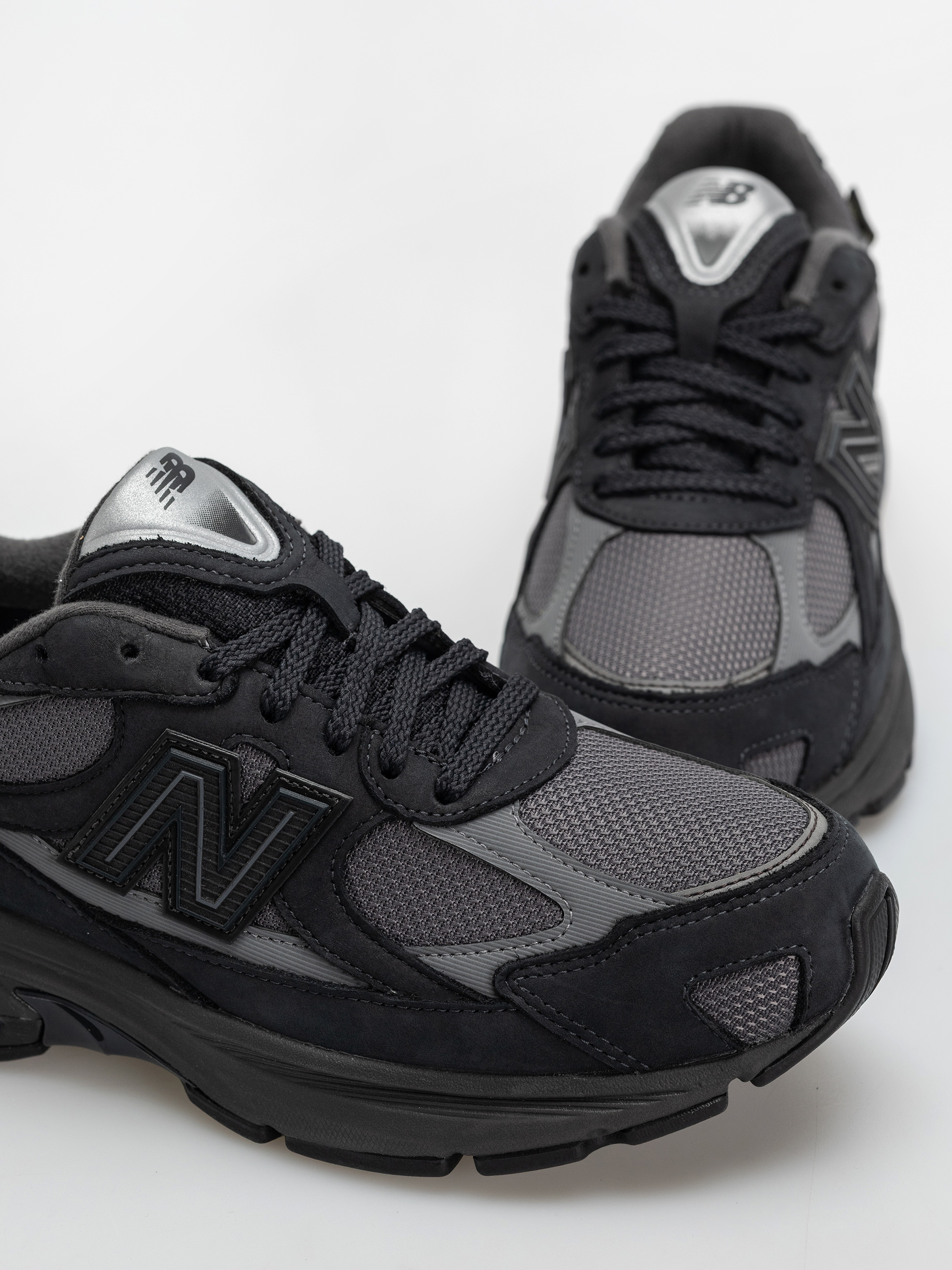 Pantofi New Balance 2010 (field green/alkaline green)