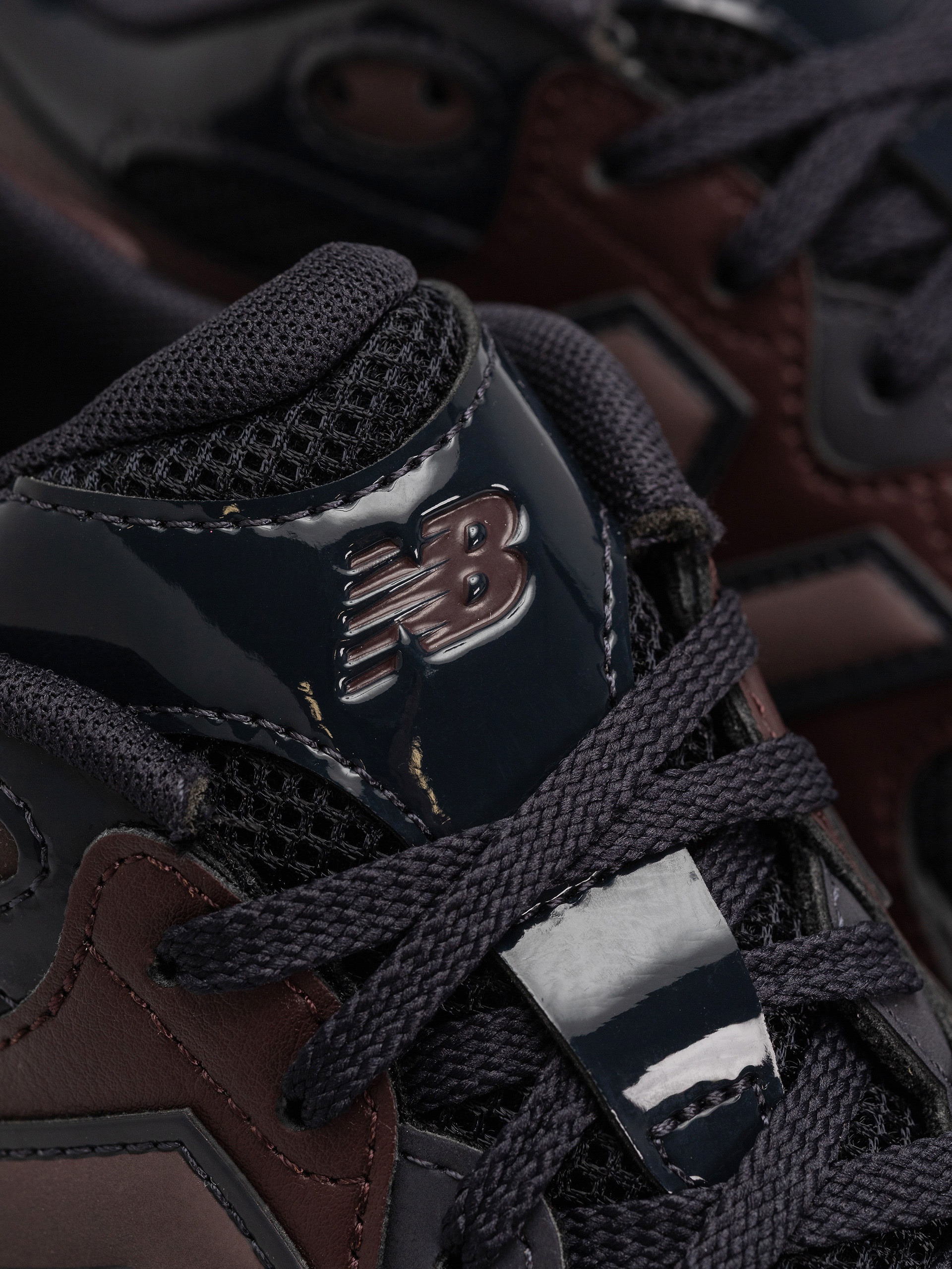 Pantofi New Balance 983 (cherry leather/dark night)