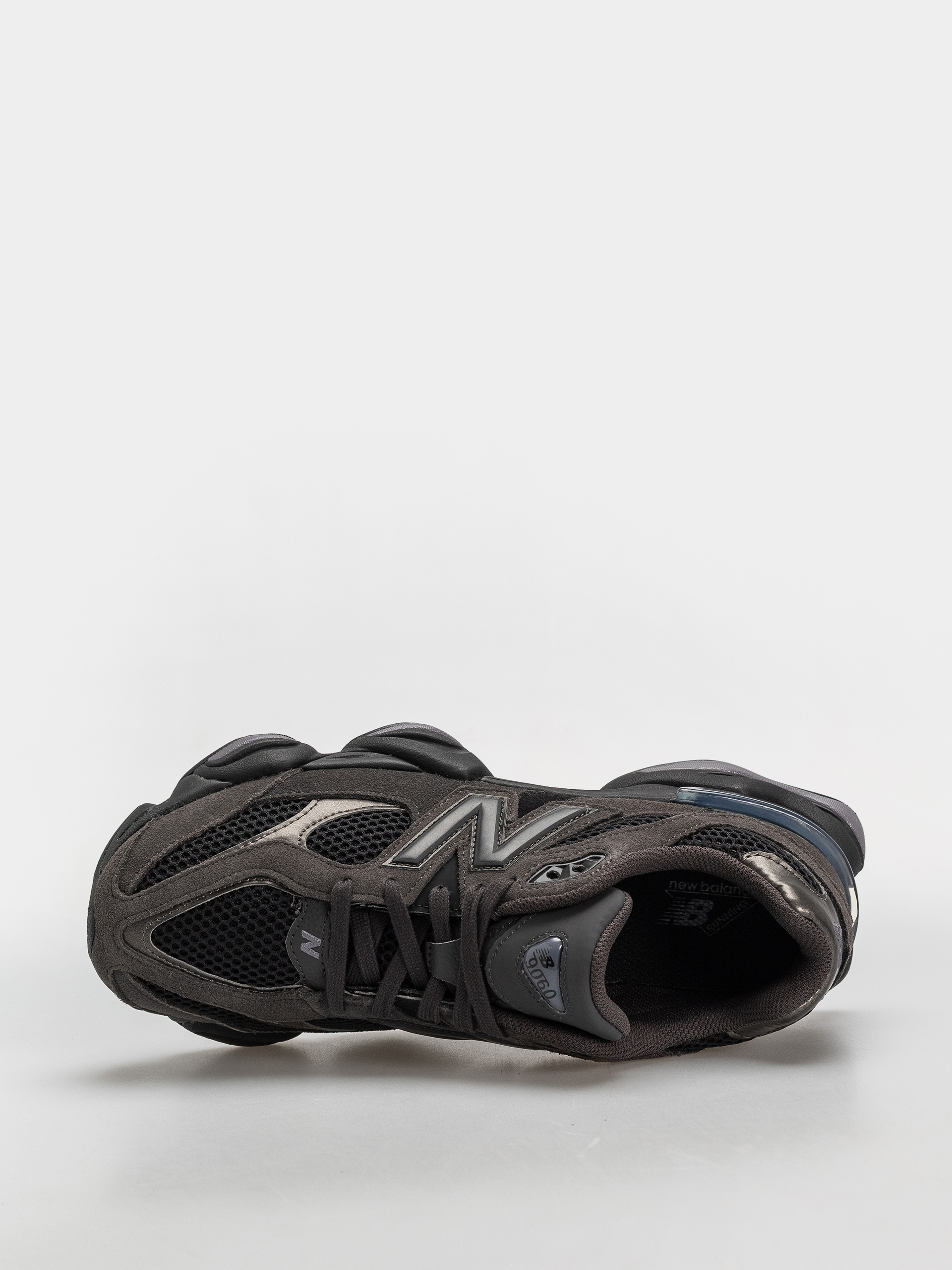 Pantofi New Balance 9060 (black/neptune grey)