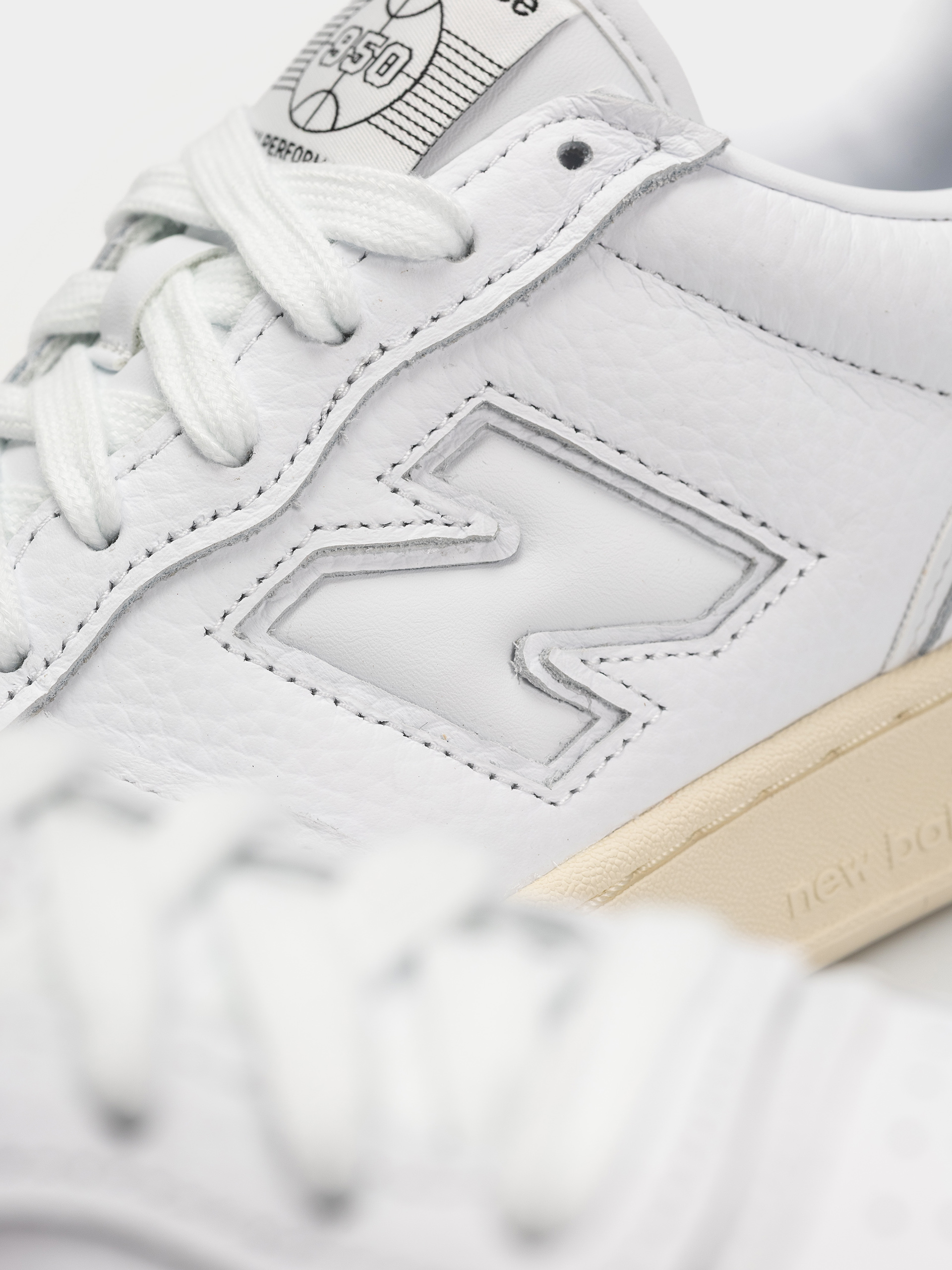 Pantofi New Balance 950 (white/angora)