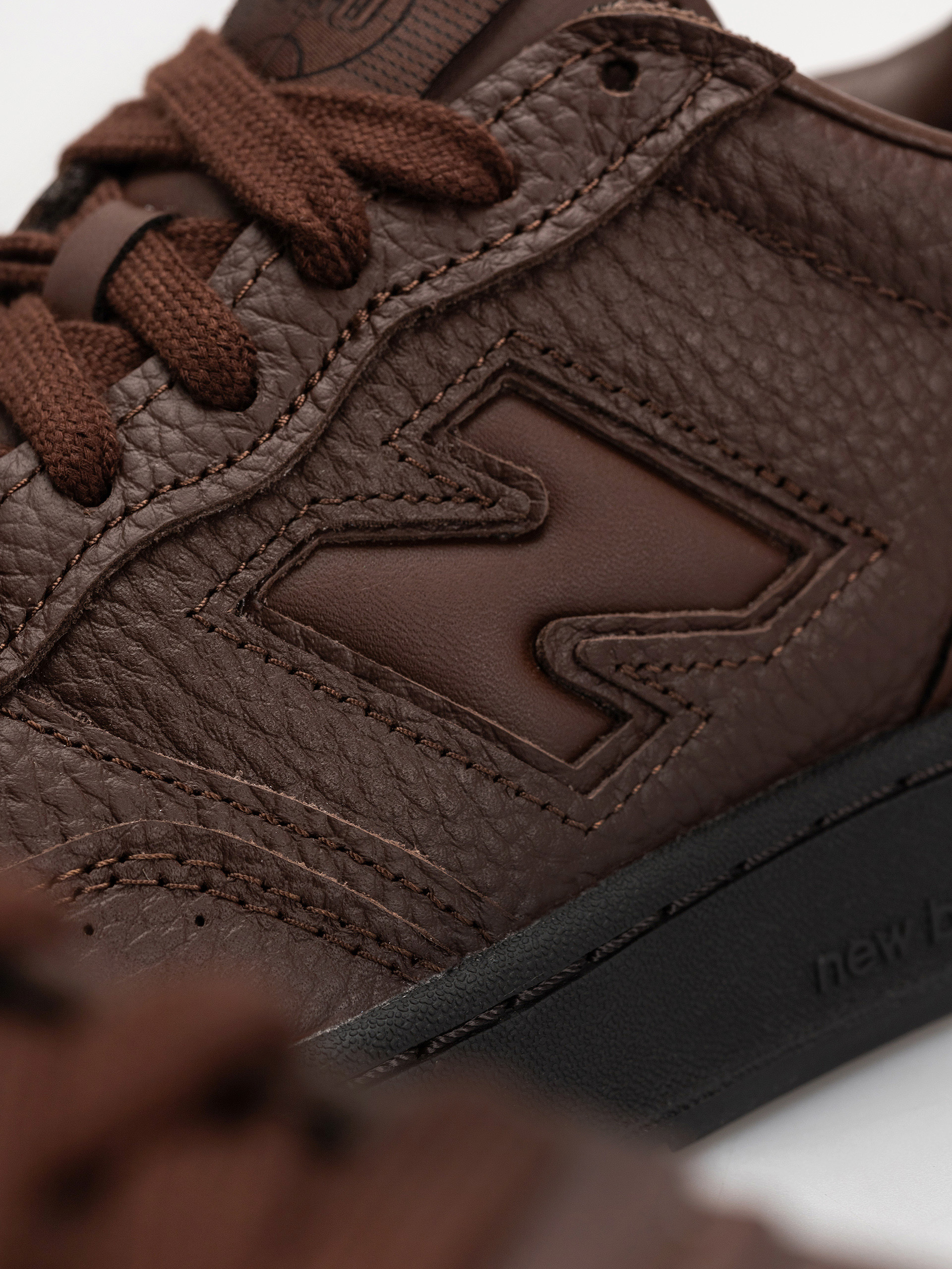Pantofi New Balance 950 (rich oak/pumpernickel)