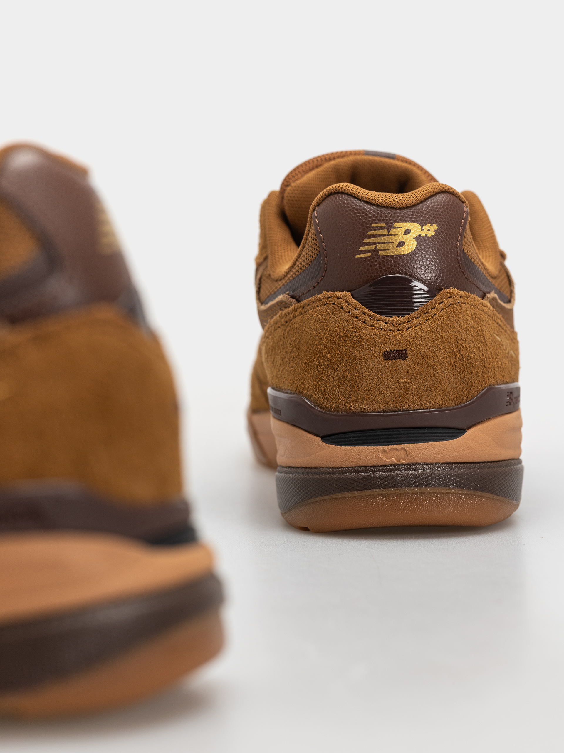 Pantofi New Balance 933 (breakfast tea/pumpernickel)