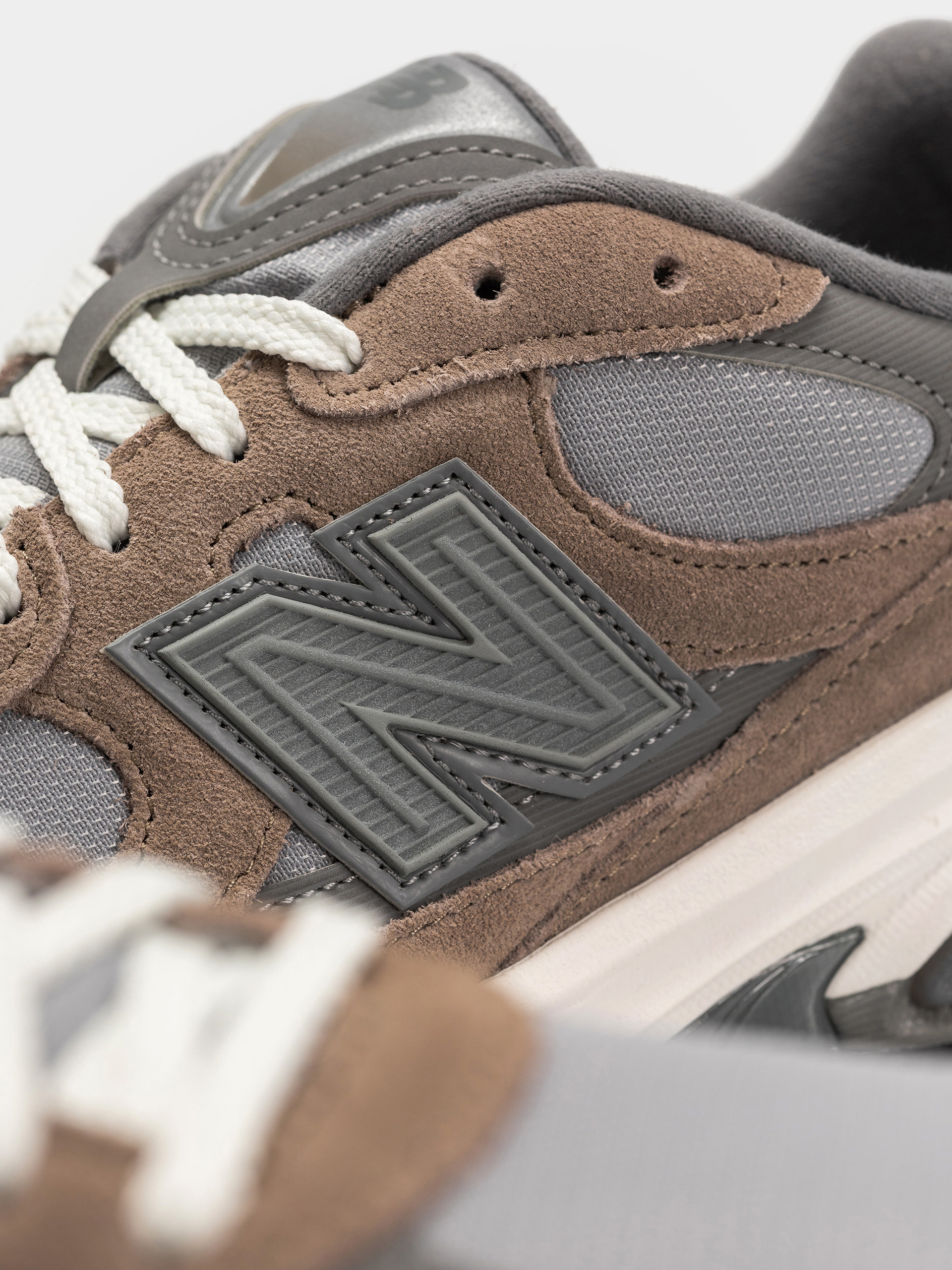 Pantofi New Balance 2010 (mushroom/harbor grey)
