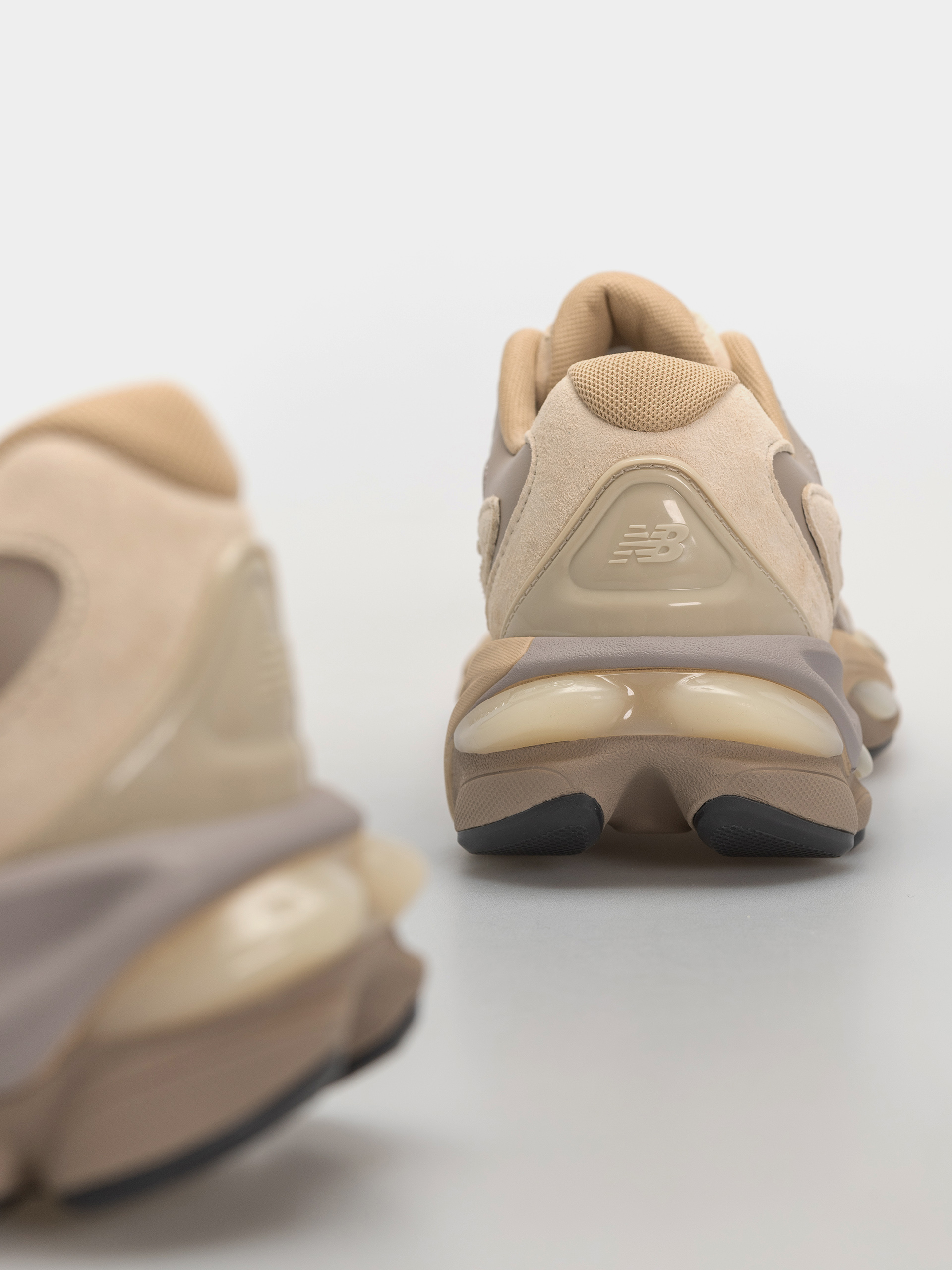 Pantofi New Balance 983 (sandstone/driftwood)