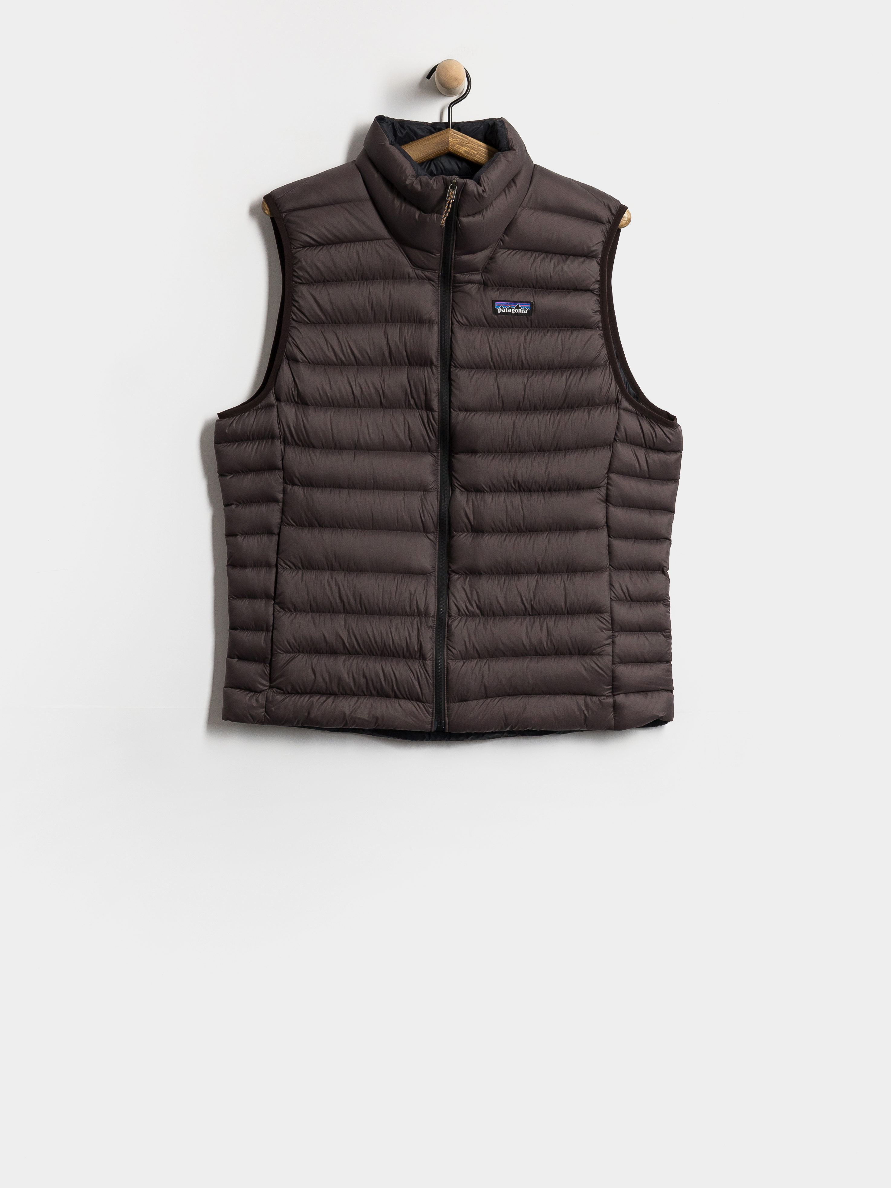 Vestă Patagonia Down Sweater (den brown)