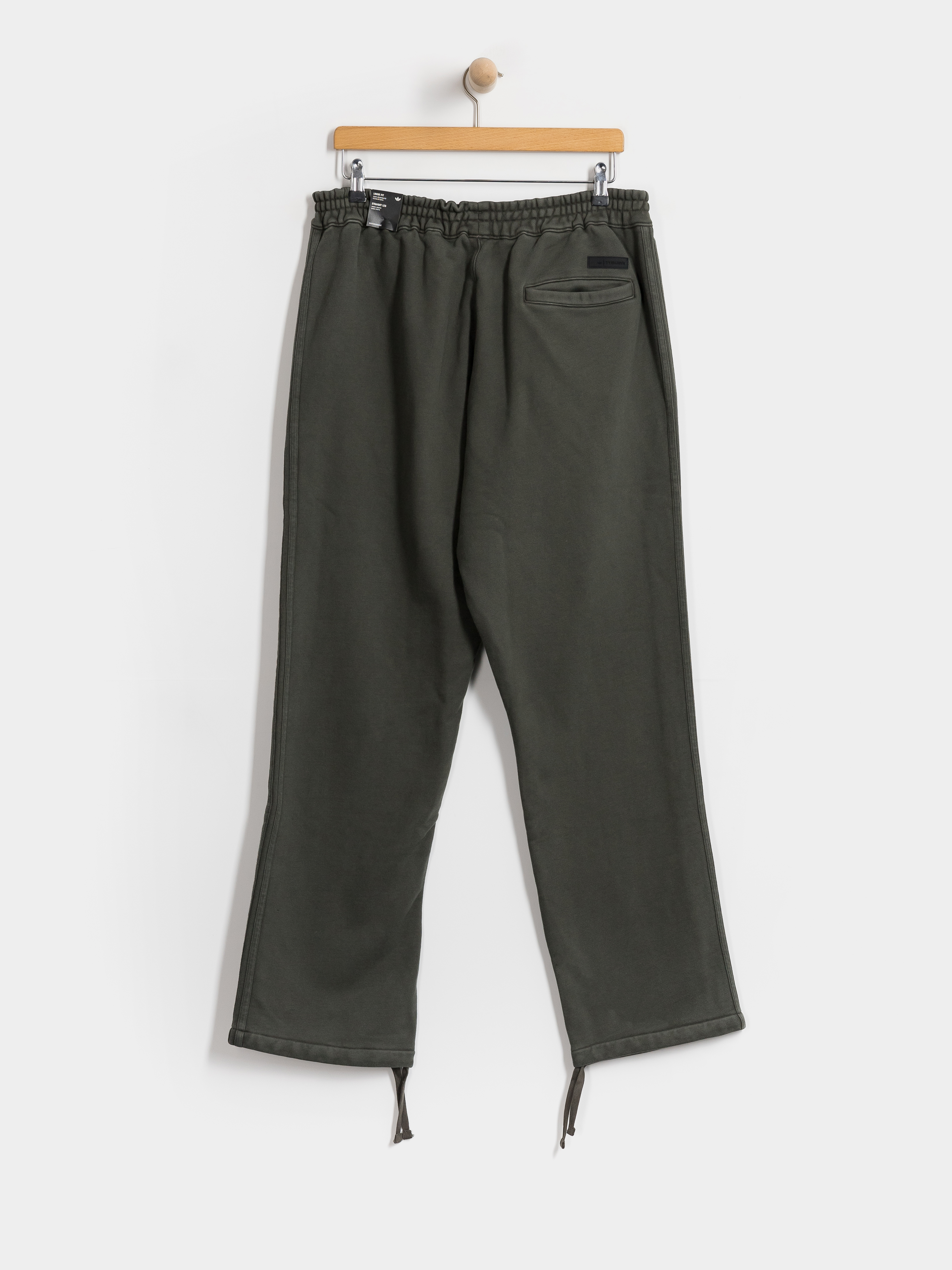 Pantaloni adidas Tysh Wshd (utigre)
