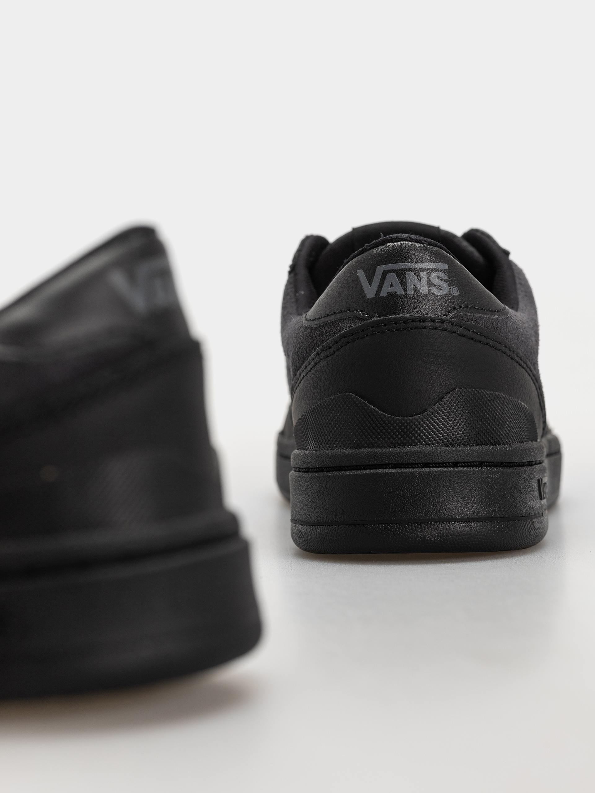 Pantofi Vans Court Low (black/gray)