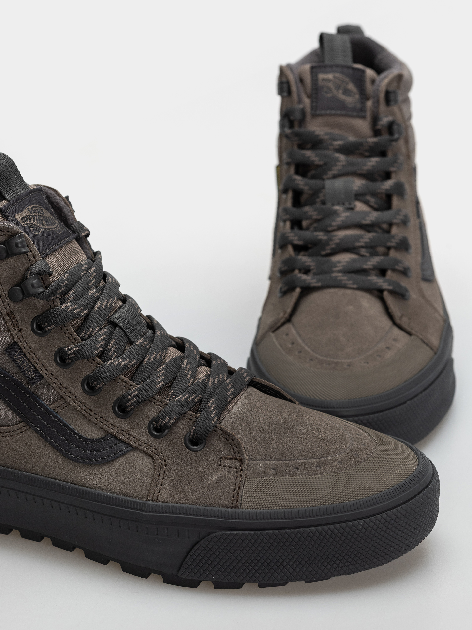 Pantofi Vans Sk8 Hi Waterproof Insulated Mte (bungee cord)