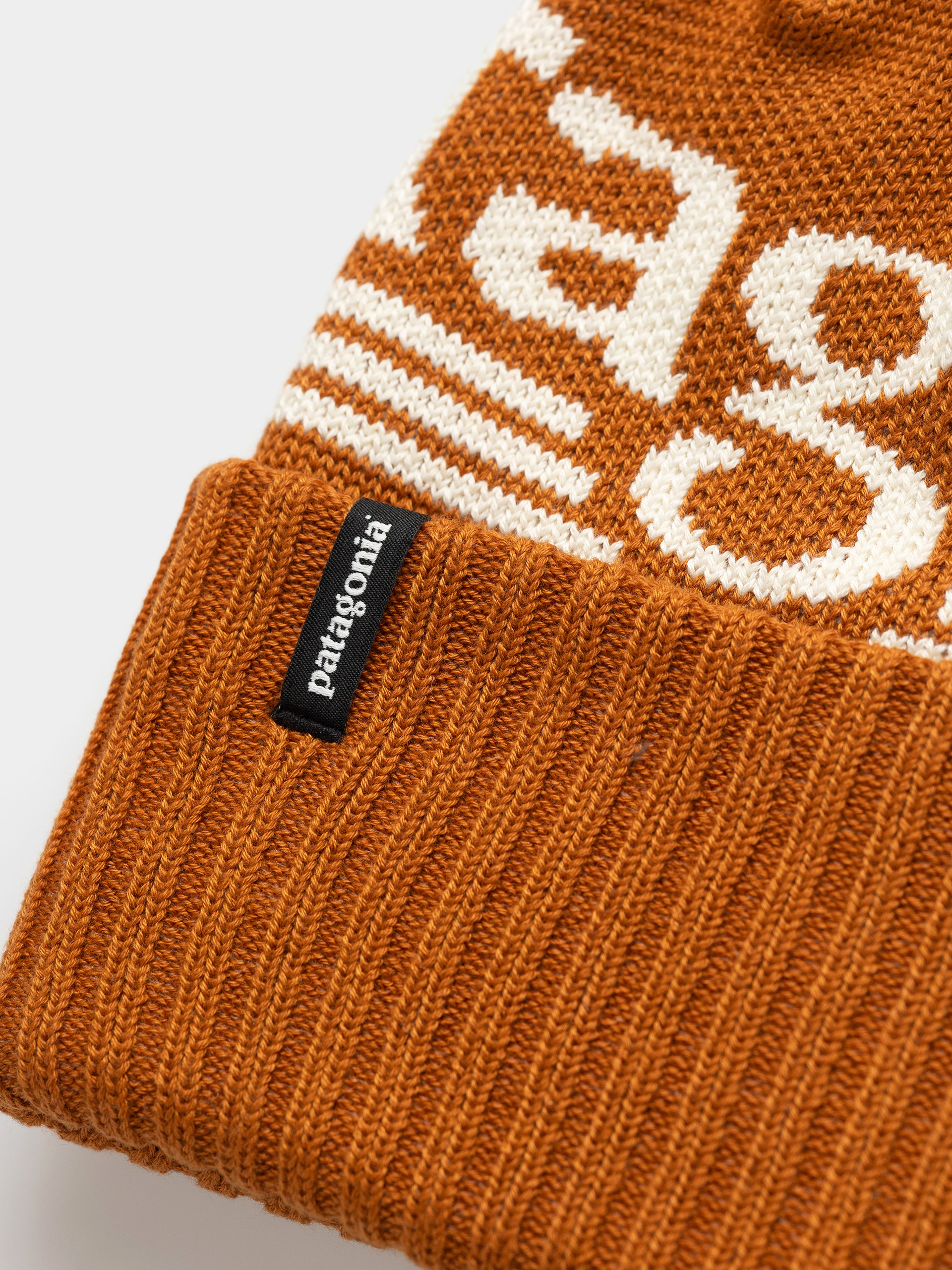 Căciulă Patagonia Powder Town (hut tripper logo cinnamon brown)
