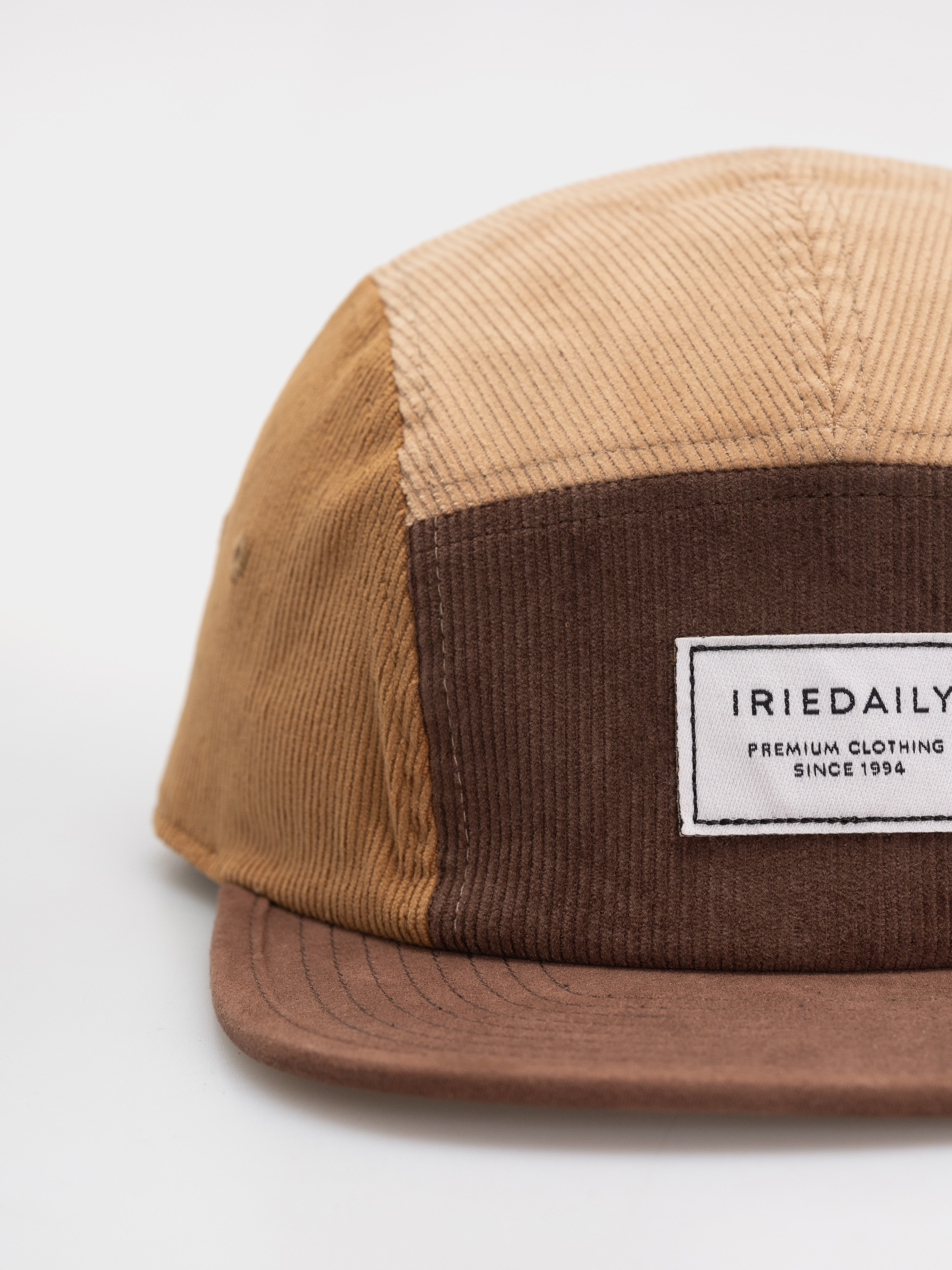 Șapcă Iriedaily Corvin 5 Panel (mocca)