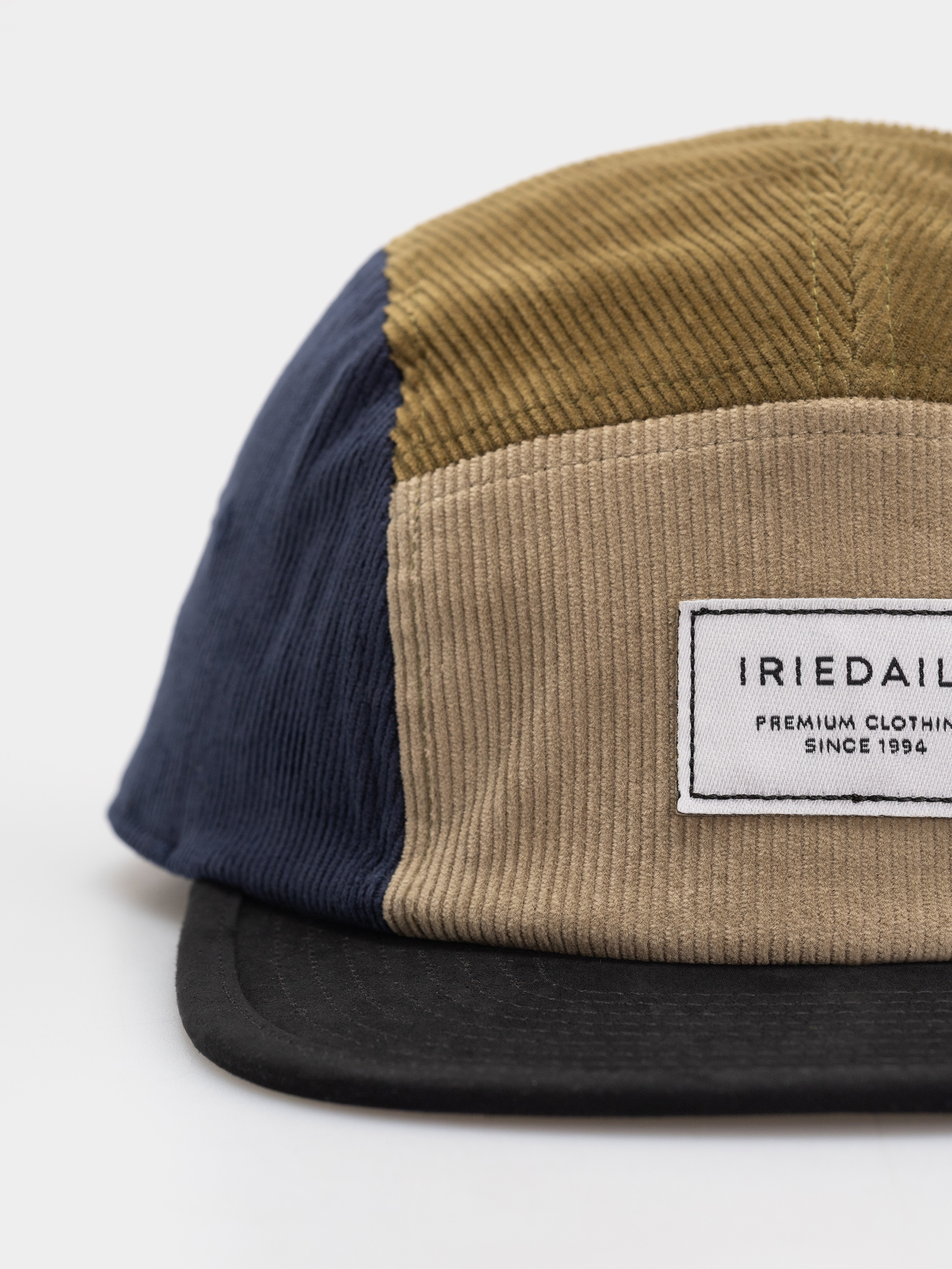 Șapcă Iriedaily Corvin 5 Panel (olive navy)
