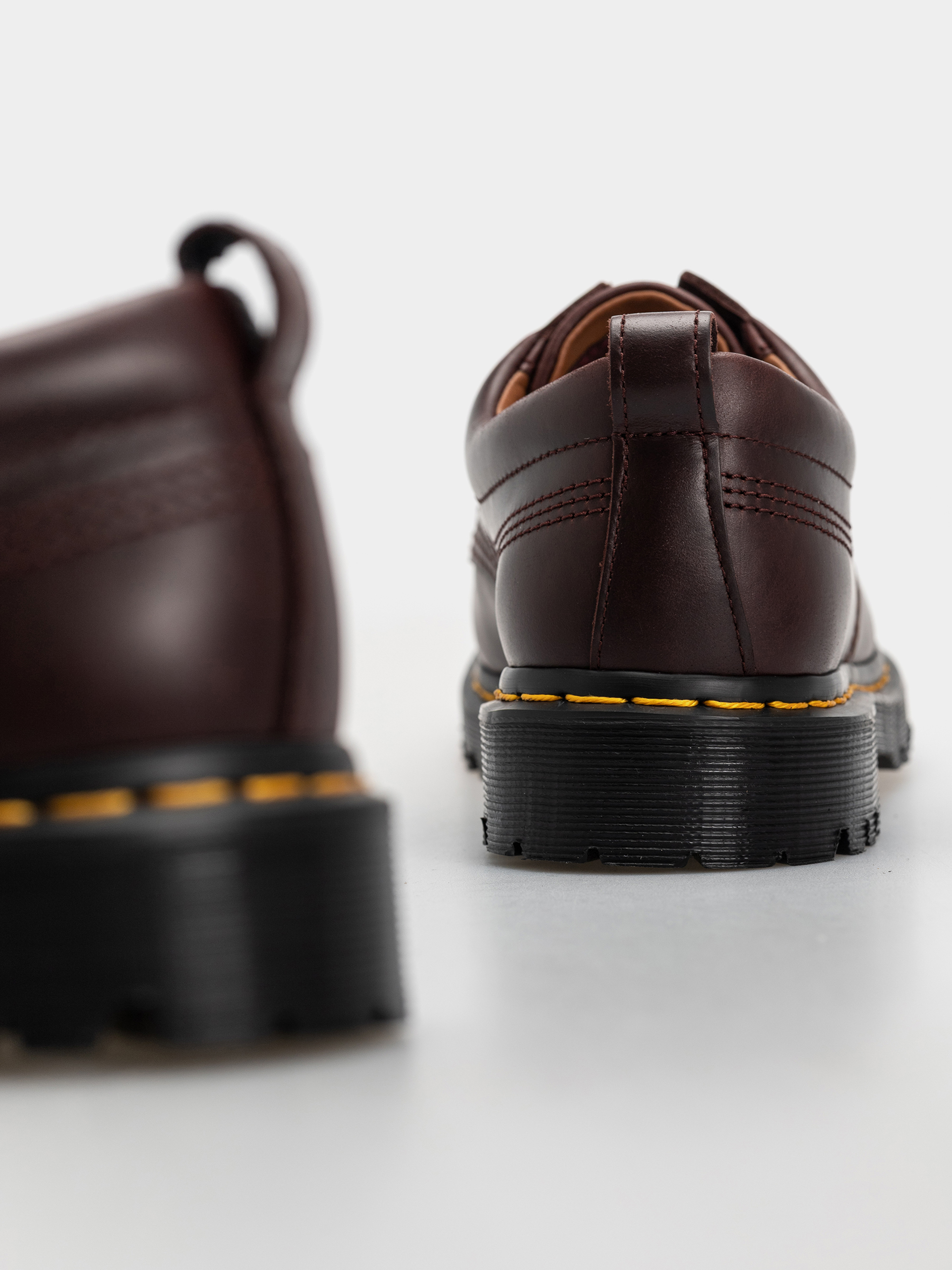 Pantofi Dr. Martens Lowell (spiced brown)