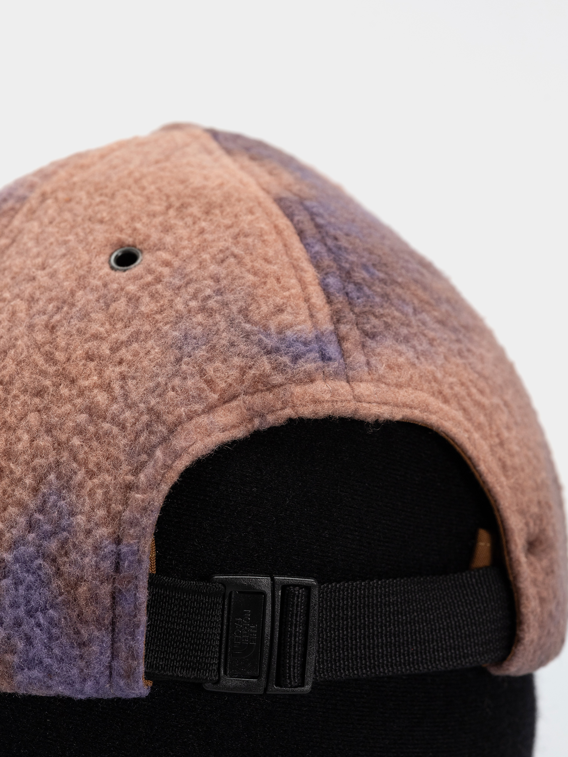 Șapcă The North Face Red Box Fleece (grounded plum 1989 cata)