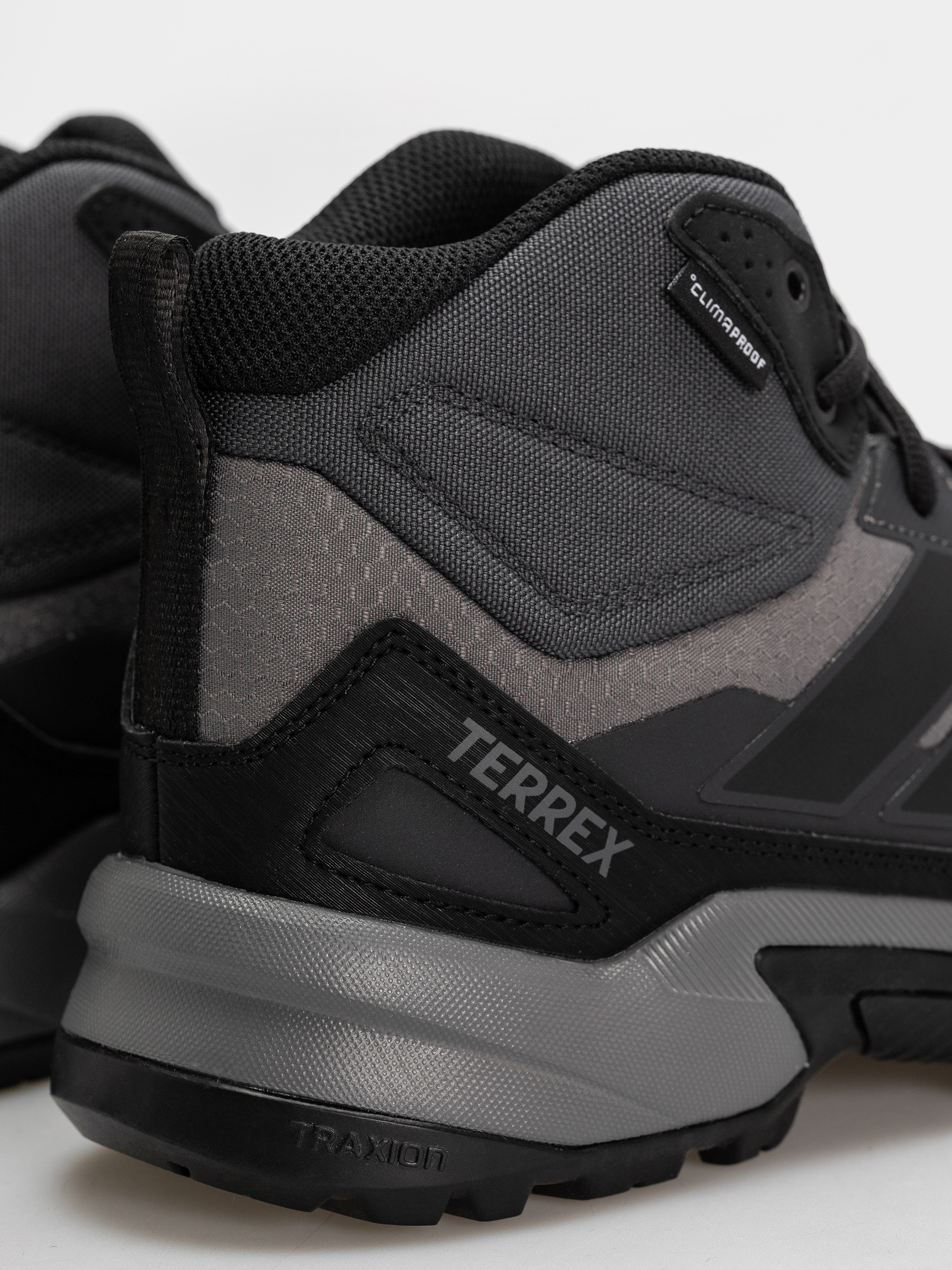 Pantofi adidas Terrex Eastrail 3 M (grefou/cblack/carbon)