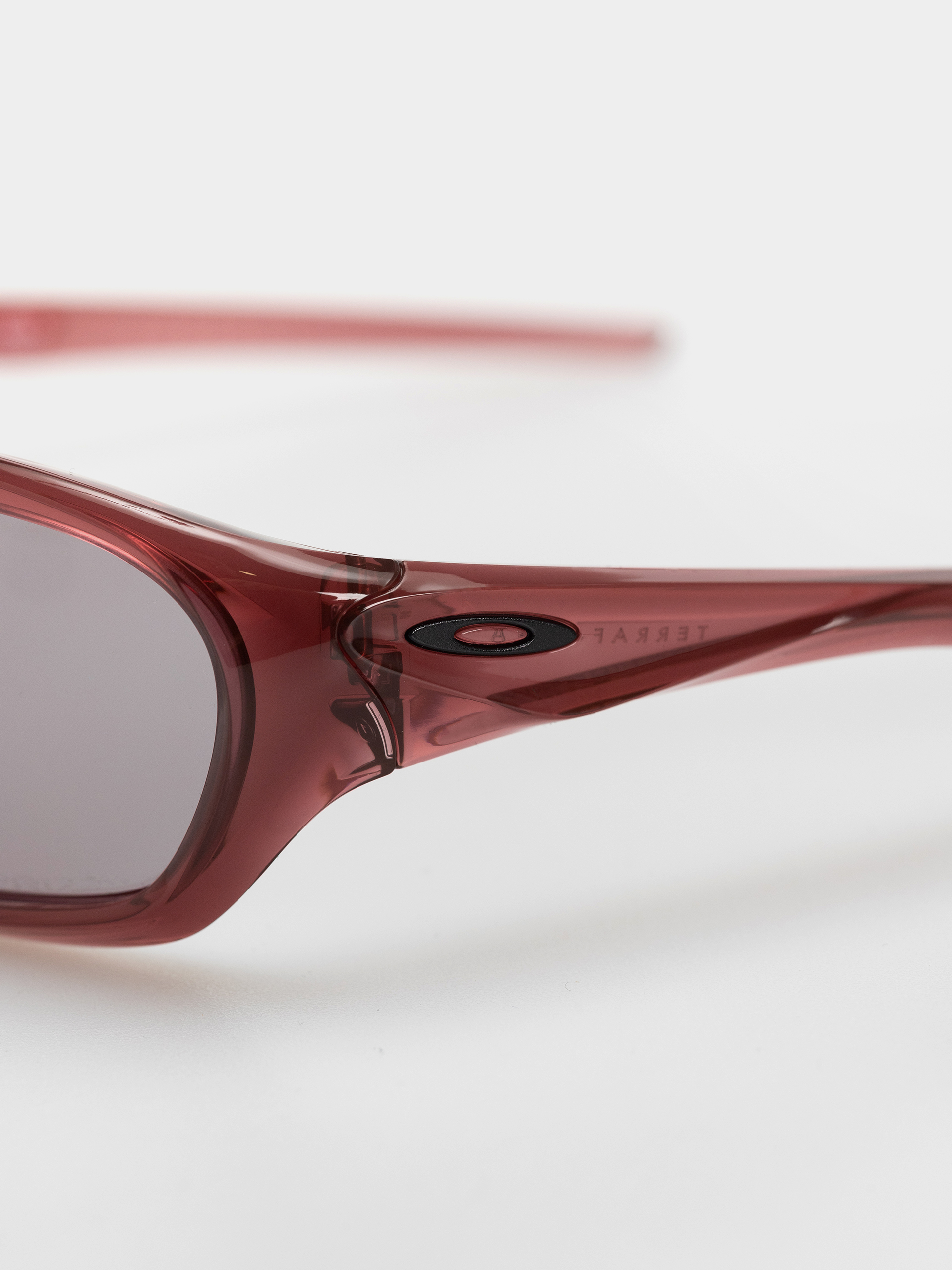 Ochelari de soare Oakley Terraforma (trans iron red/prizm slate)