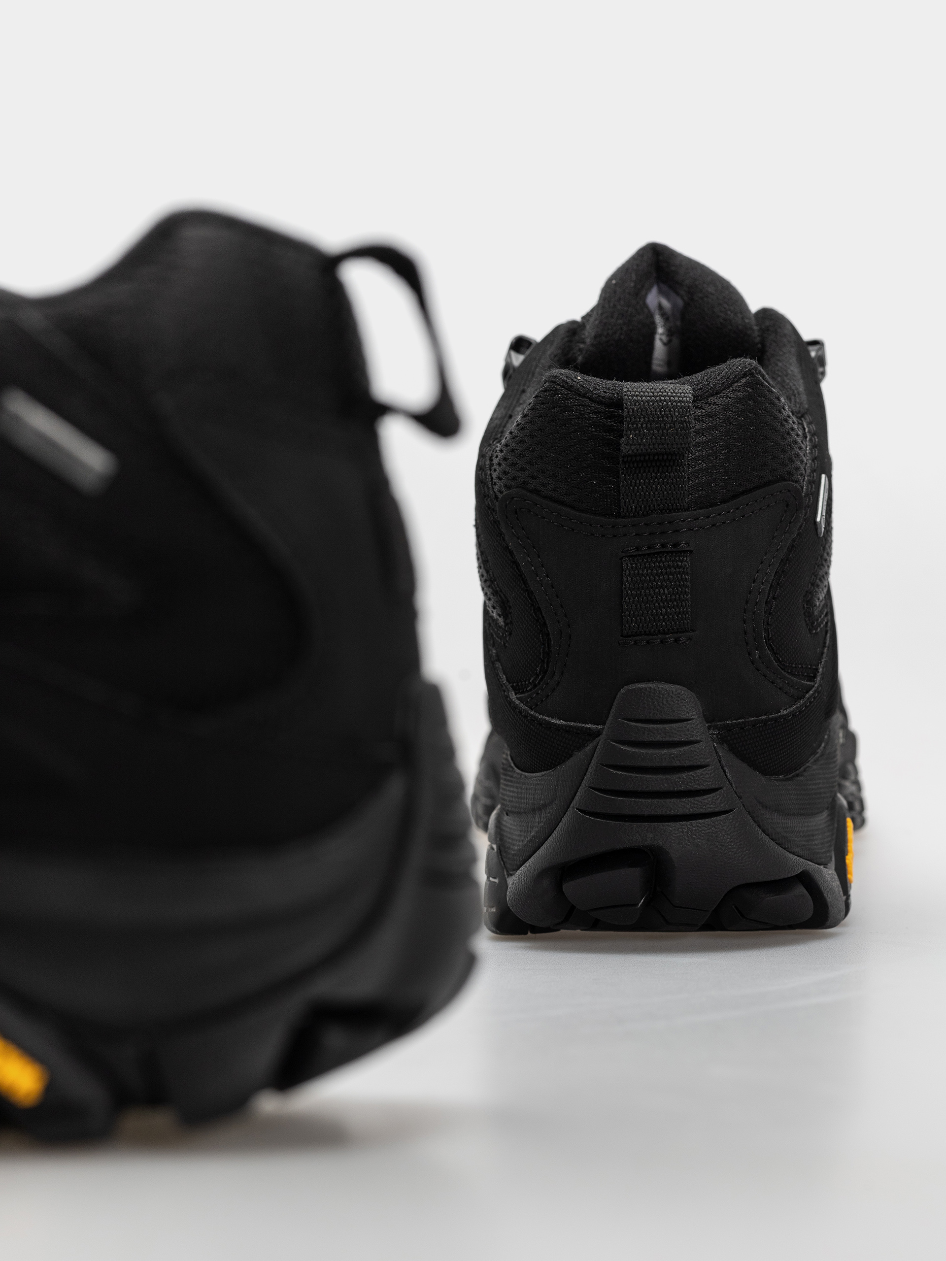 Pantofi Merrell Moab 3 Syn Mid (triple black)