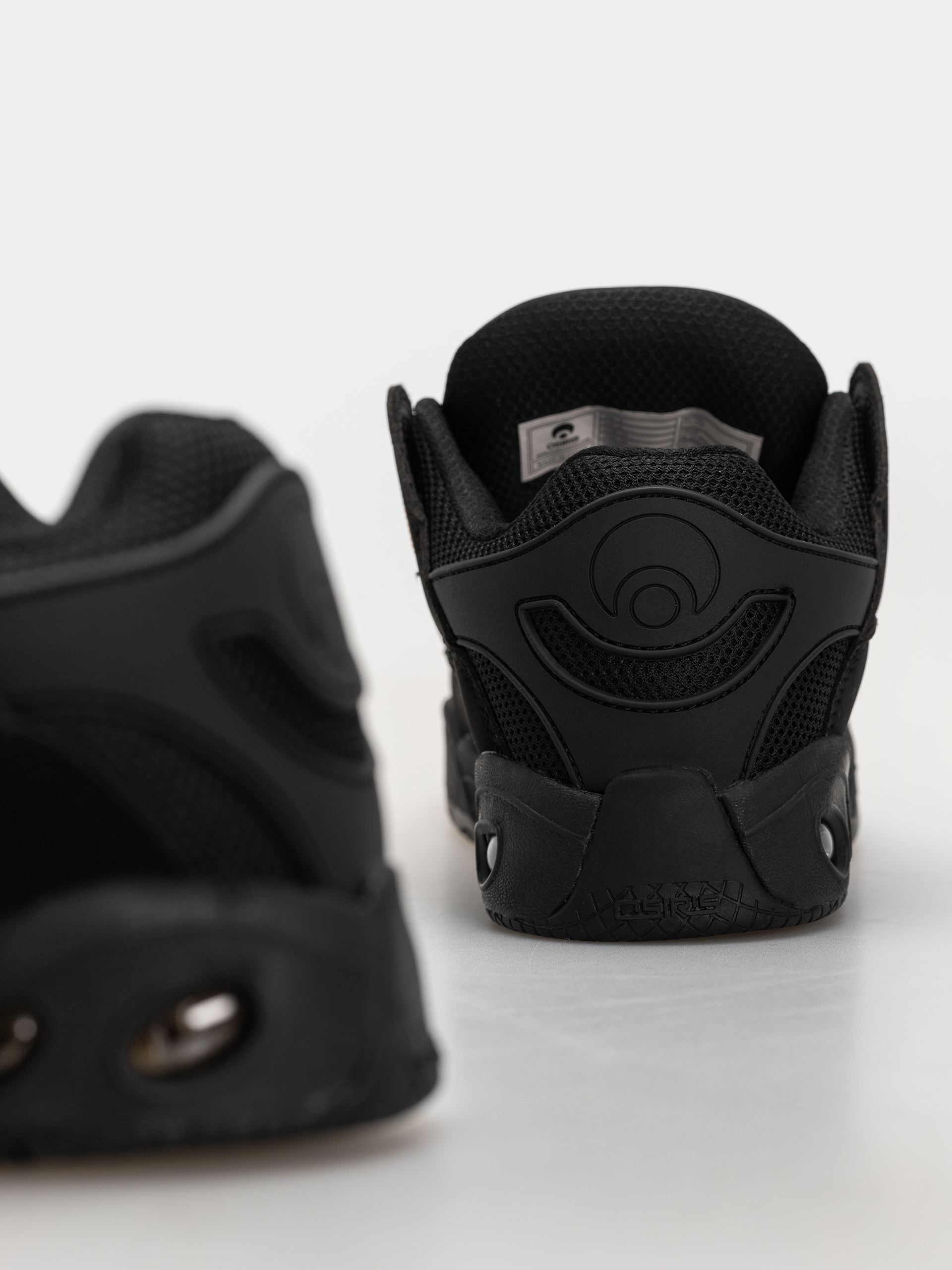 Pantofi Osiris D3 OG (black/black/gold)