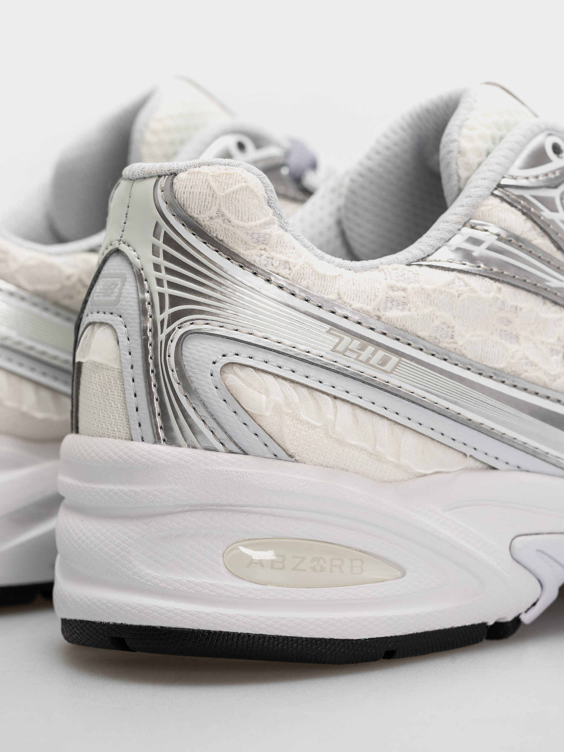 Pantofi New Balance 740 (linen/silver metallic)