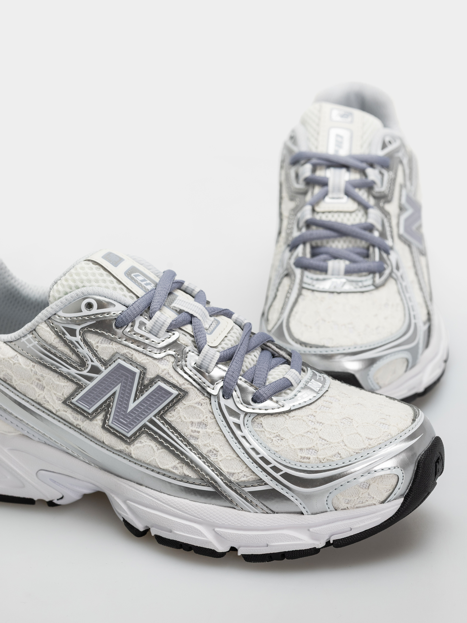 Pantofi New Balance 740 (linen/silver metallic)