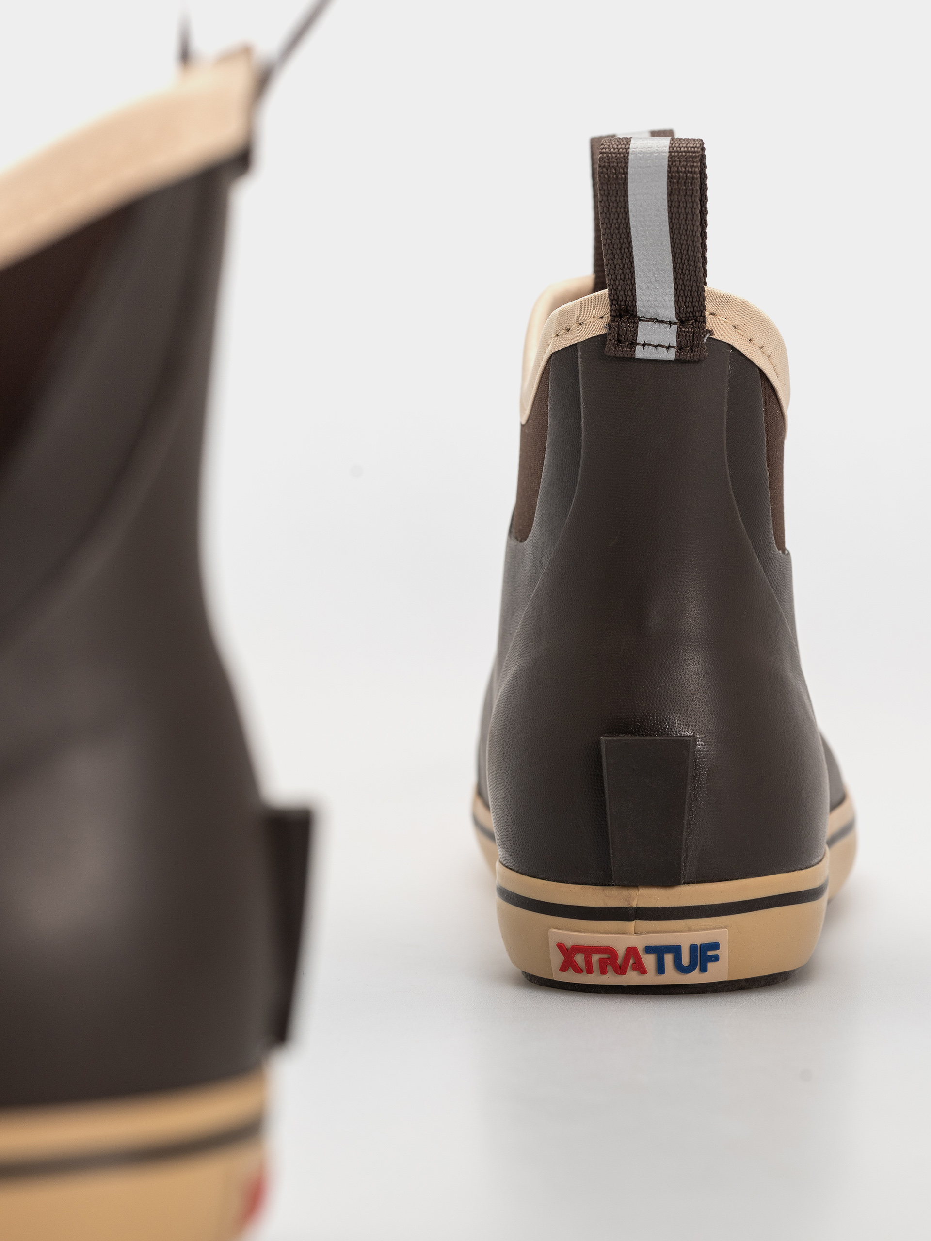 Pantofi Xtratuf Ankle Deck Boot Wmn (brown)