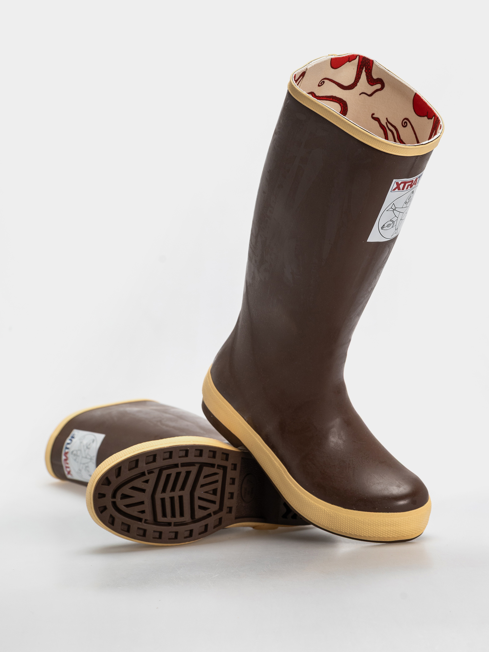 Pantofi Xtratuf Salmon Sisters 15 Legacy Boot Wmn (chocolate octopus)