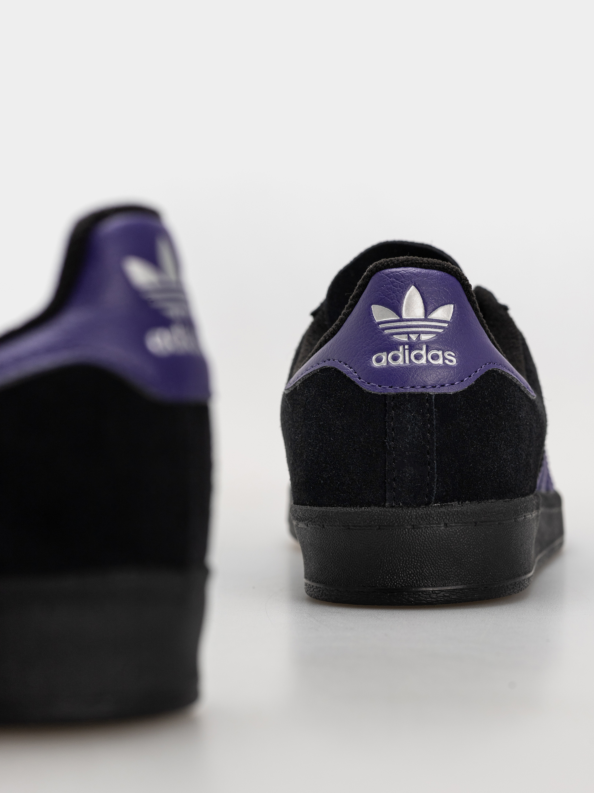 Pantofi adidas Campus Adv (cpurpl/cblack/silvmt)