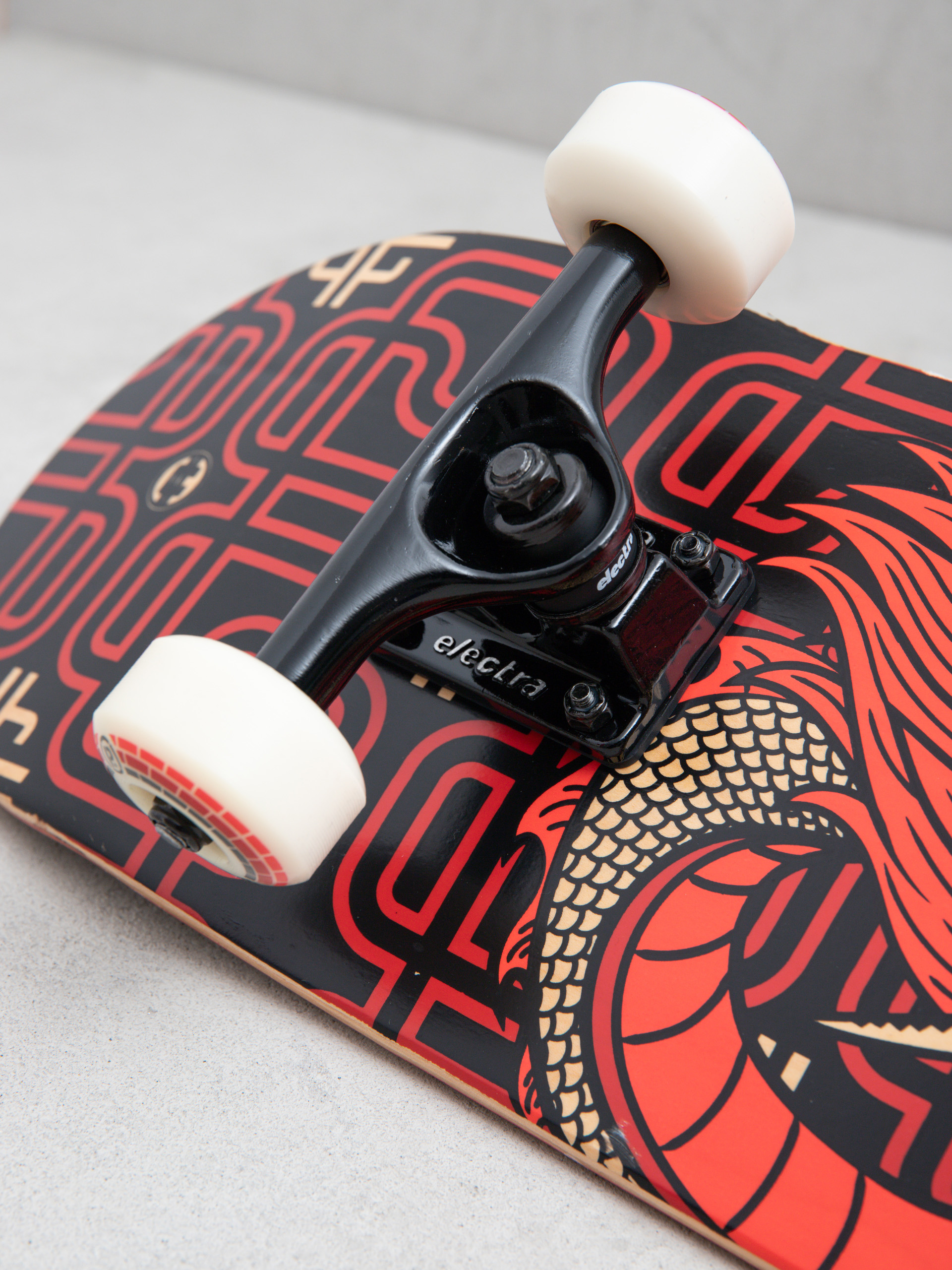 Skateboard Cartel Skateboards Draak (red)