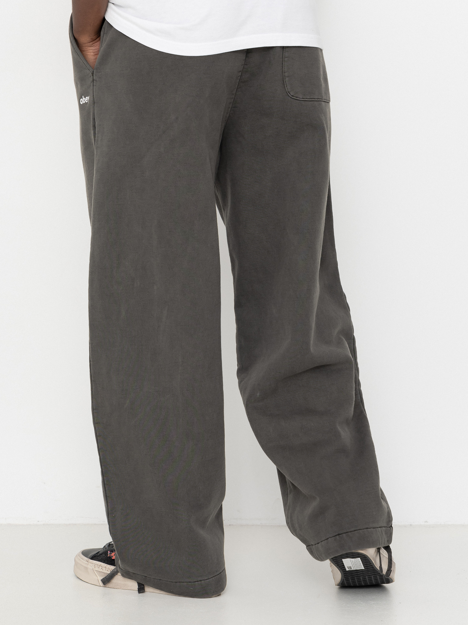 Pantaloni OBEY Lowercase Pigment Straight (pigment digital black)