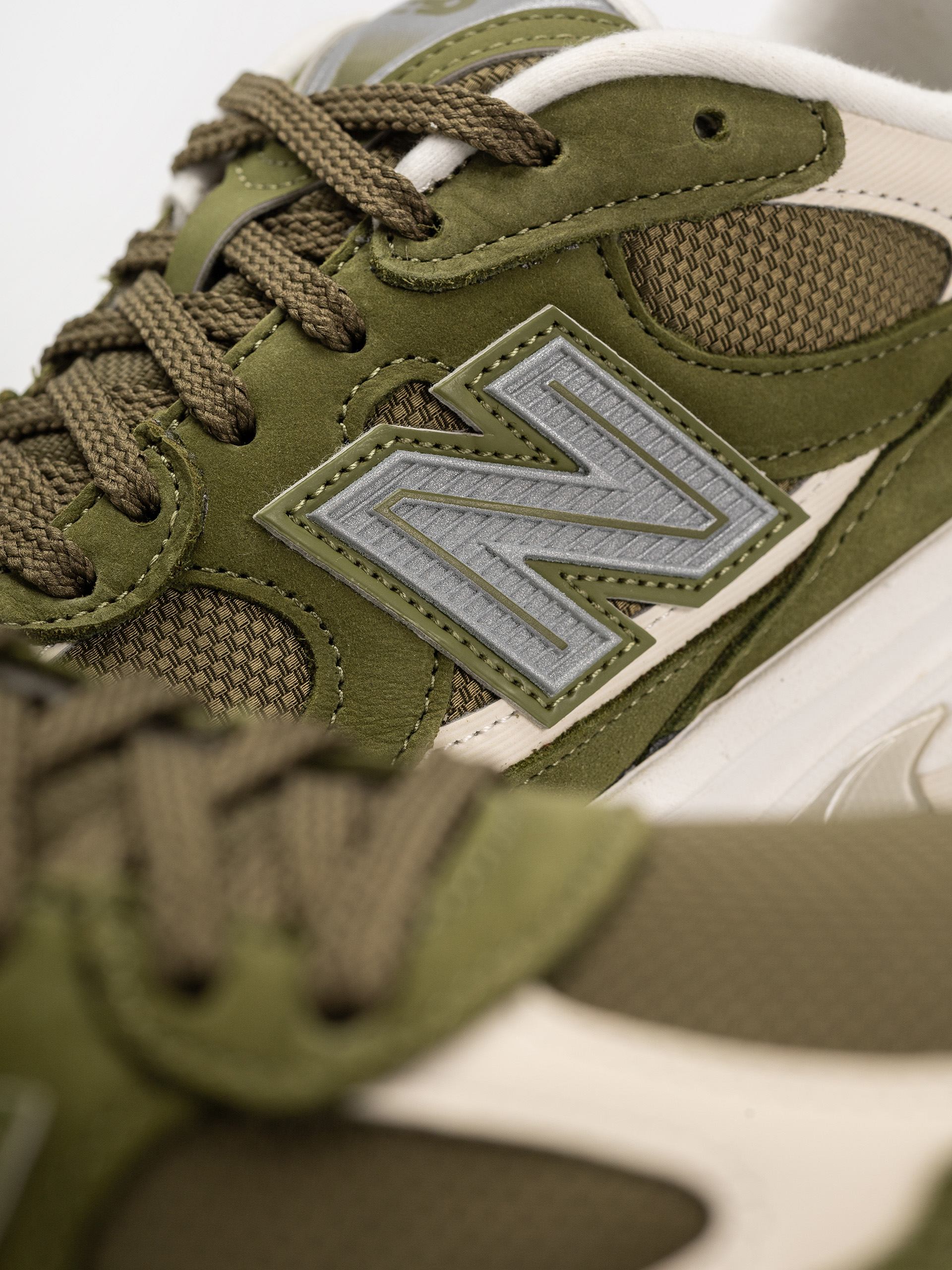 Pantofi New Balance 2010 (sport green/wakame)