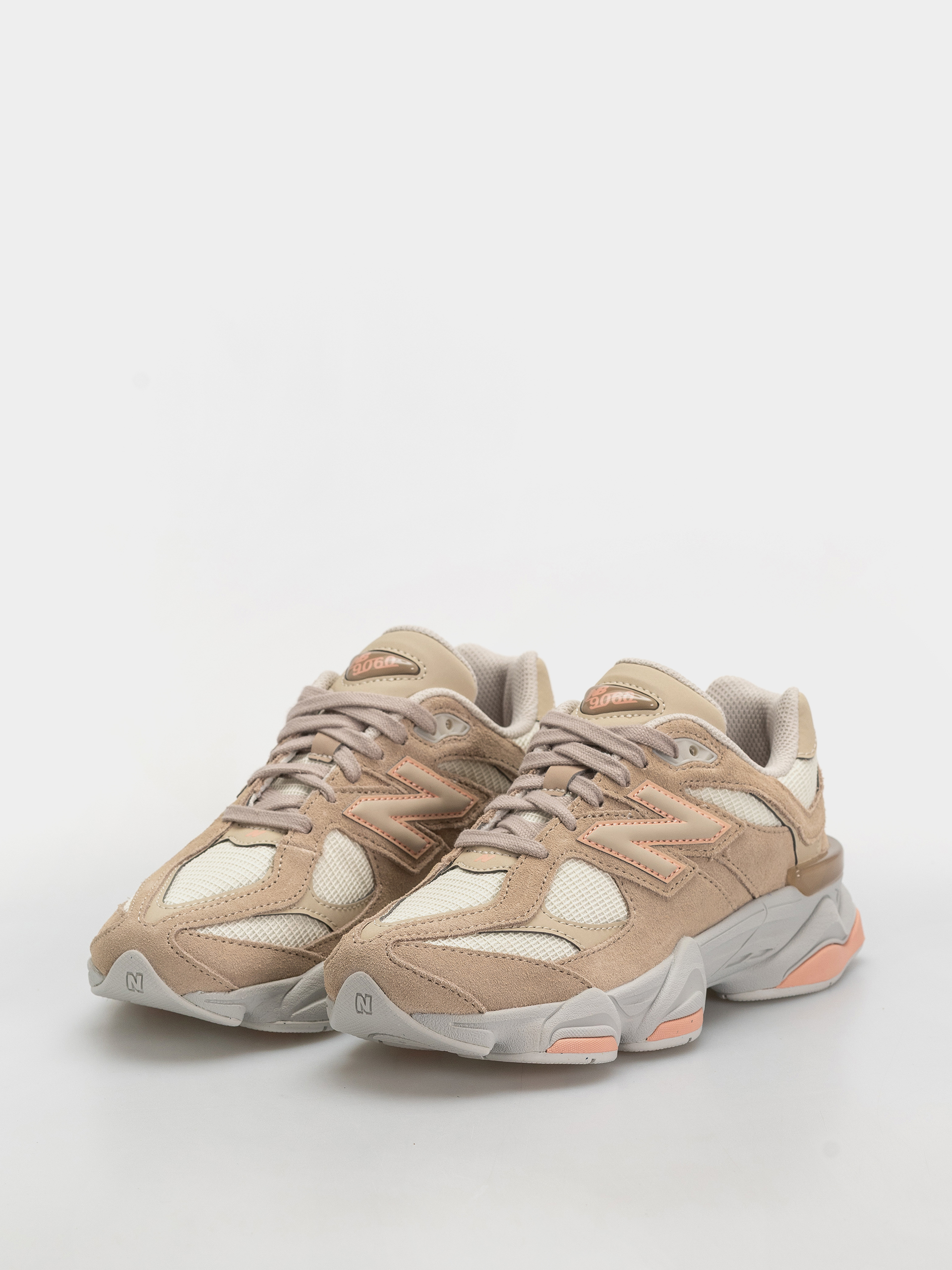 Pantofi New Balance 9060 JR (mindful grey/pink lemonade)