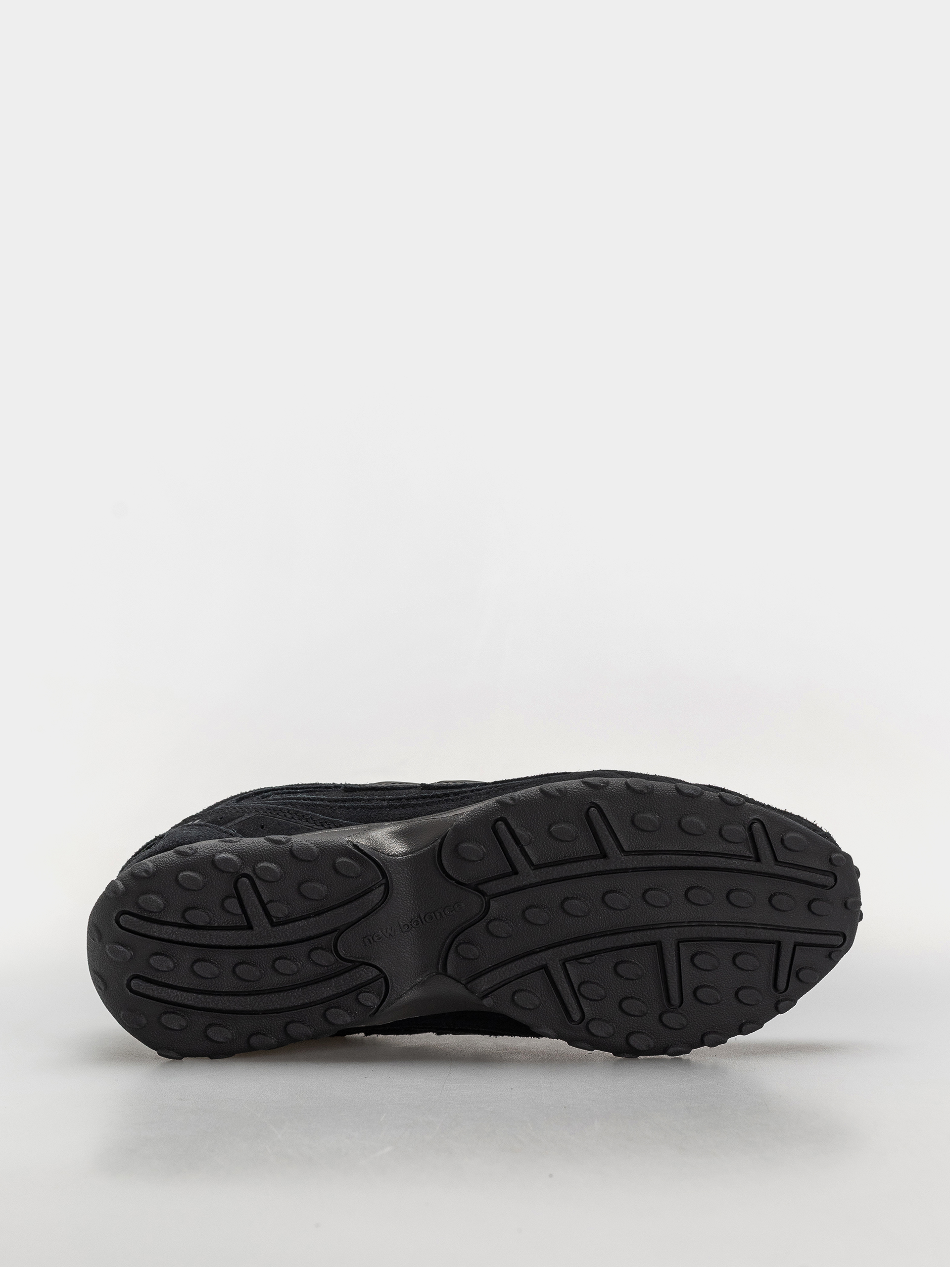 Pantofi New Balance 204L (black/black cement)